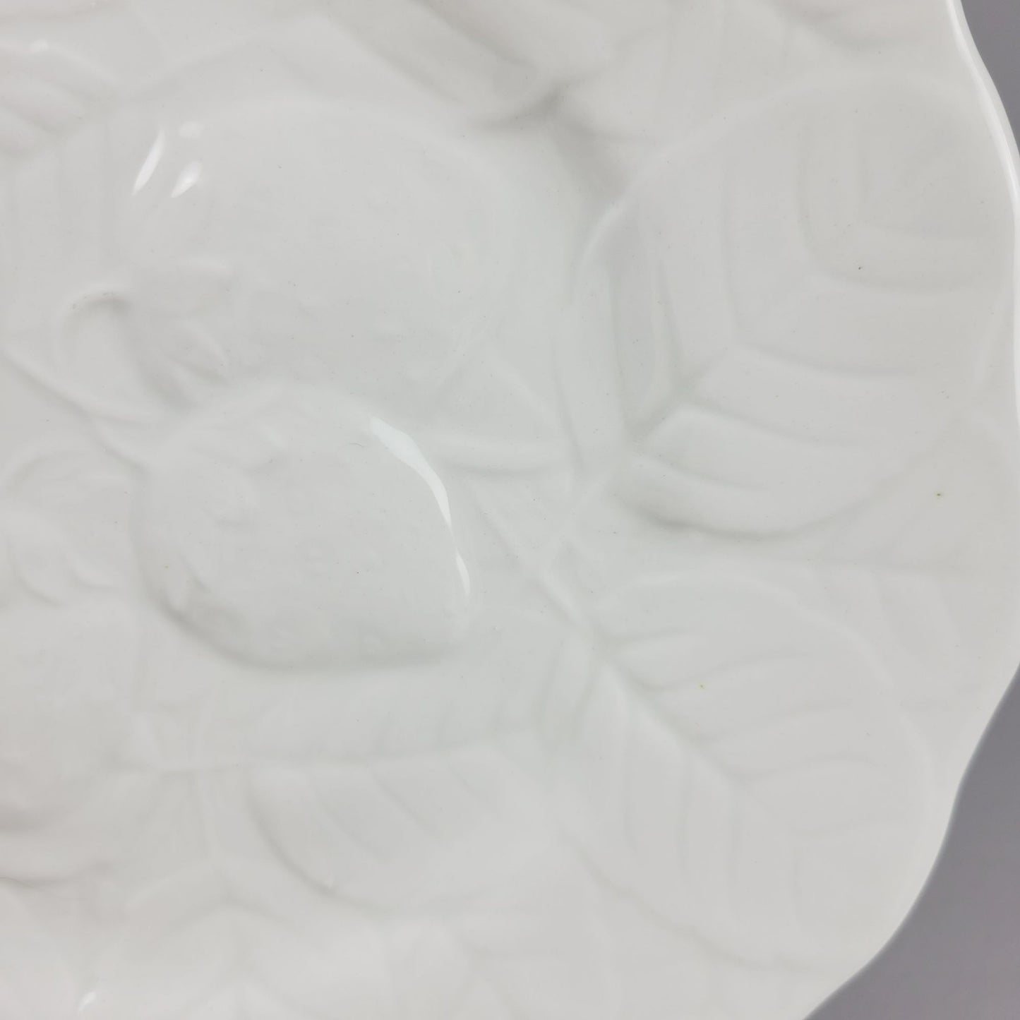 Fondeville White Majolica Strawberry Embossed Salad Plate, Made in Alvarez Spain
