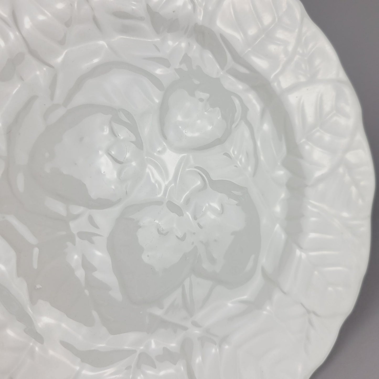 Fondeville White Majolica Strawberry Embossed Salad Plate, Made in Alvarez Spain