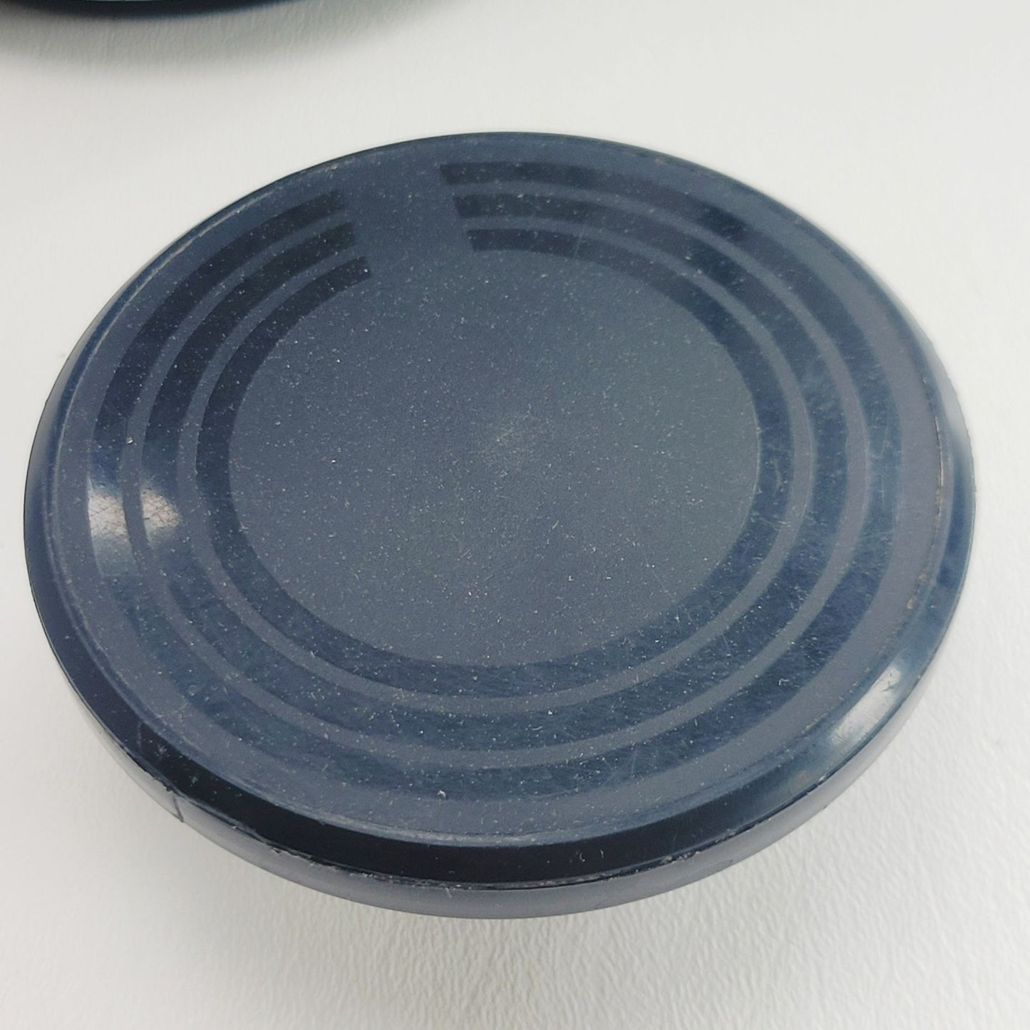 Japan Peacock 1 Liter Carafe