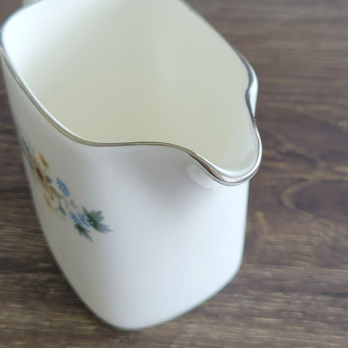 Royal Doulton Pastorale Creamer & Sugar Bowl Set, c.1970-90 England