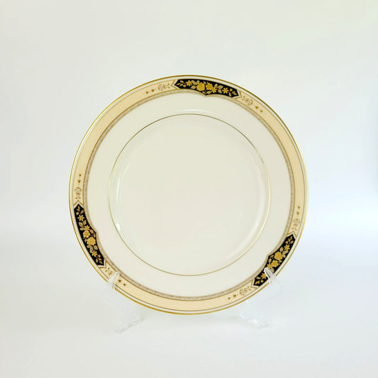 Mikasa Crown Hall Dinner Plate, Japan c.1999-2001