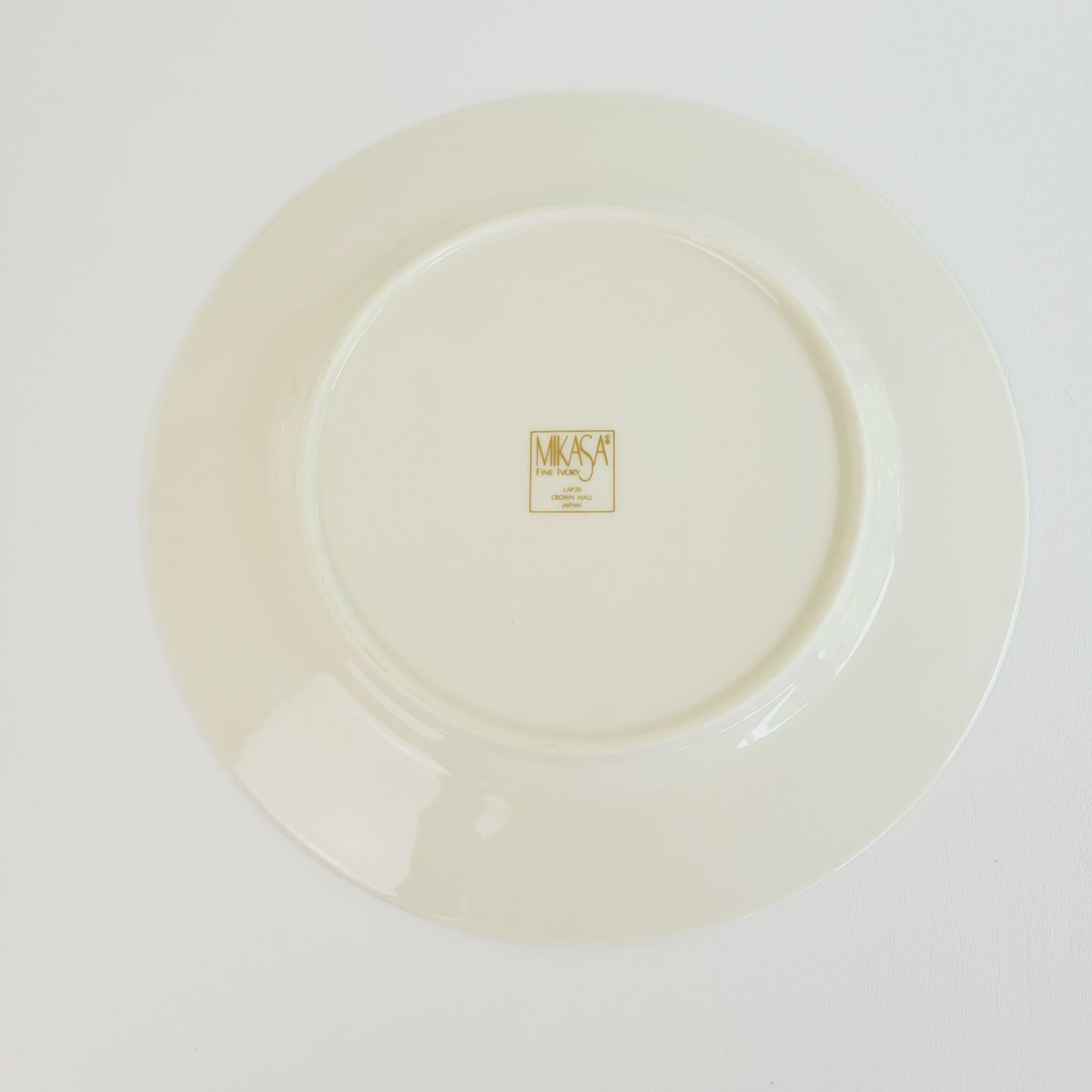 Mikasa Crown Hall Dinner Plate, Japan c.1999-2001