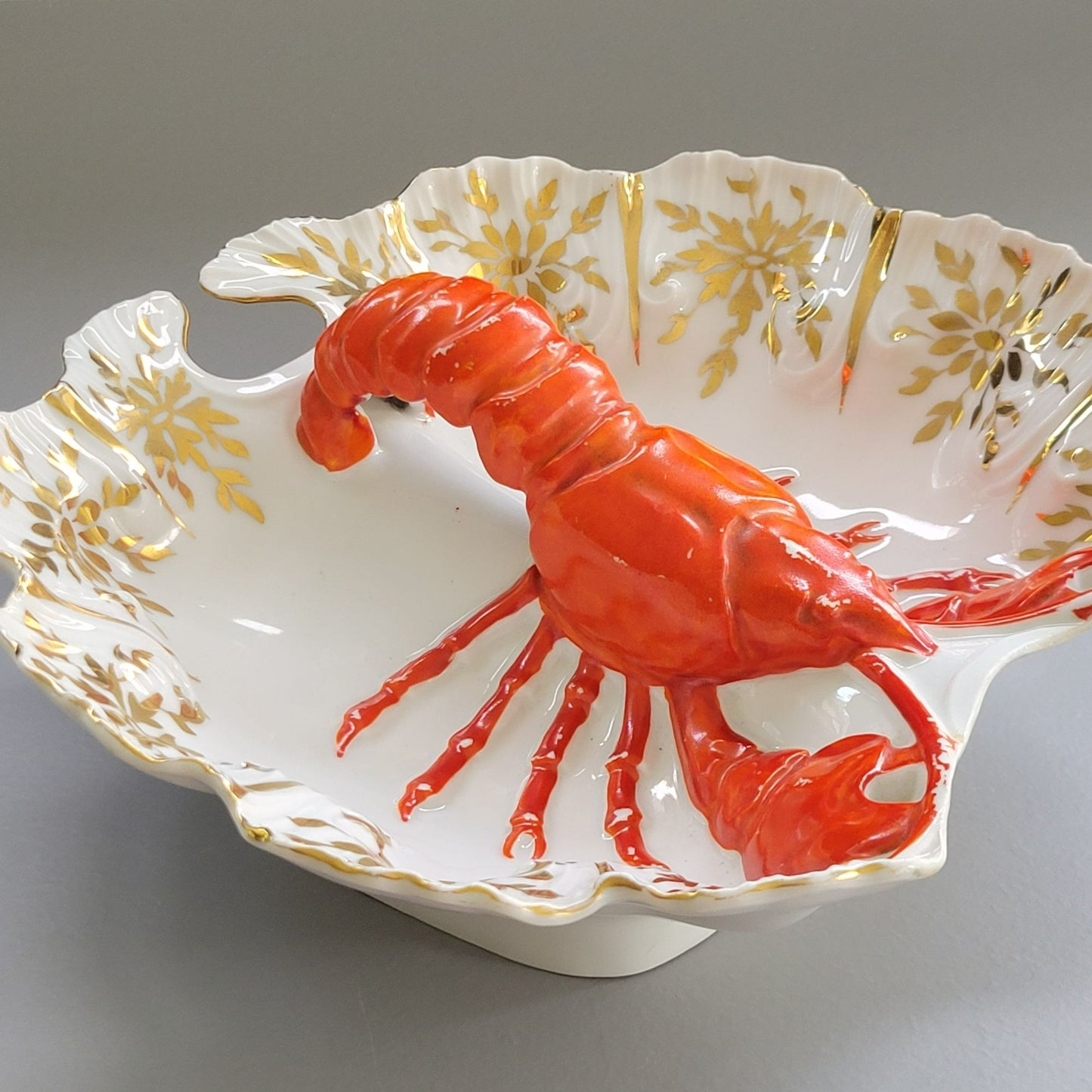 Antique Victoria Carlsbad Victorian Lobster Bowl, c.1891-1918 Austria