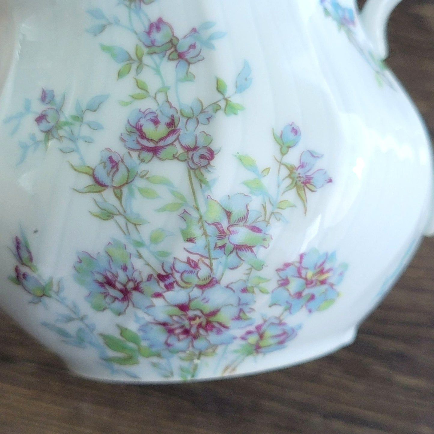 Bernardaud Limoges Gabrielle Sugar Bowl & Lid, Made in France