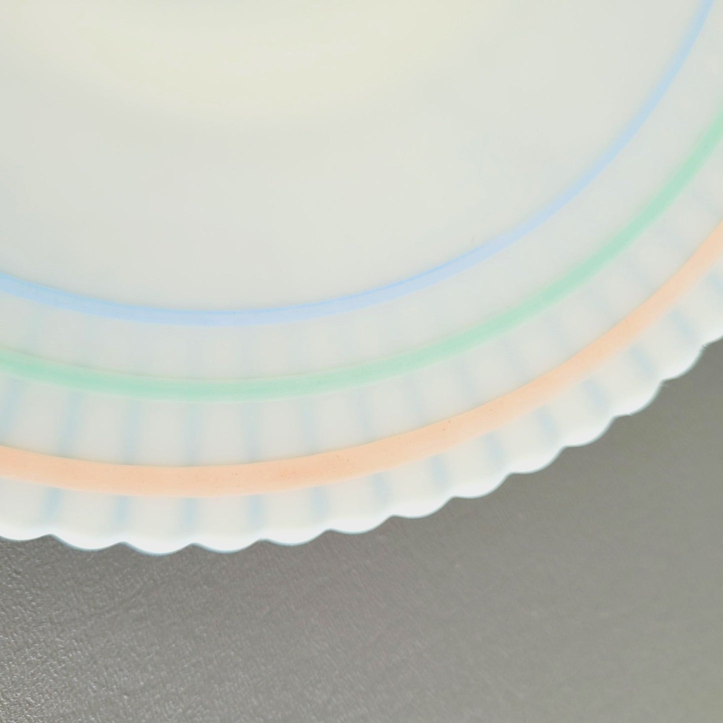 MacBeth Evans Petalware 10" Round Platter