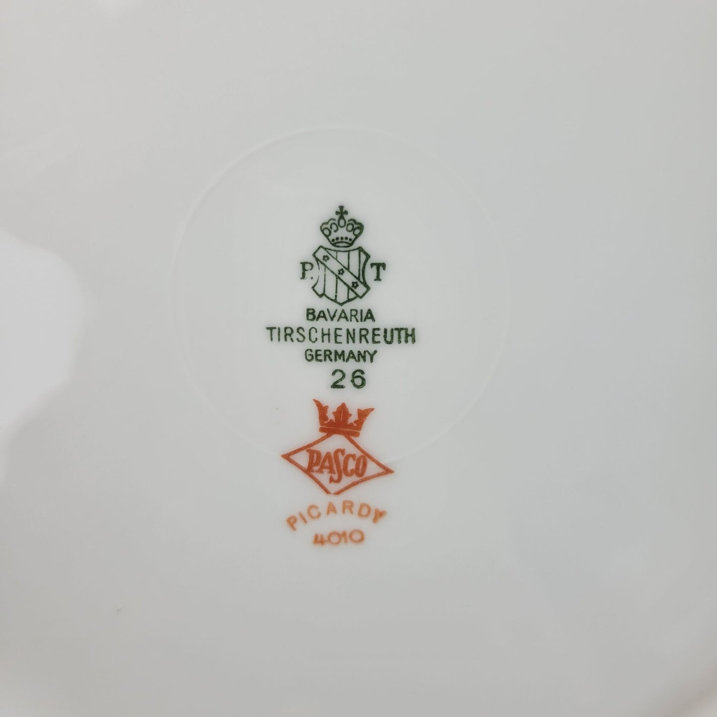 Tirschenreuth Picardy Dinner Plate, c.1969 Bavaria Germany