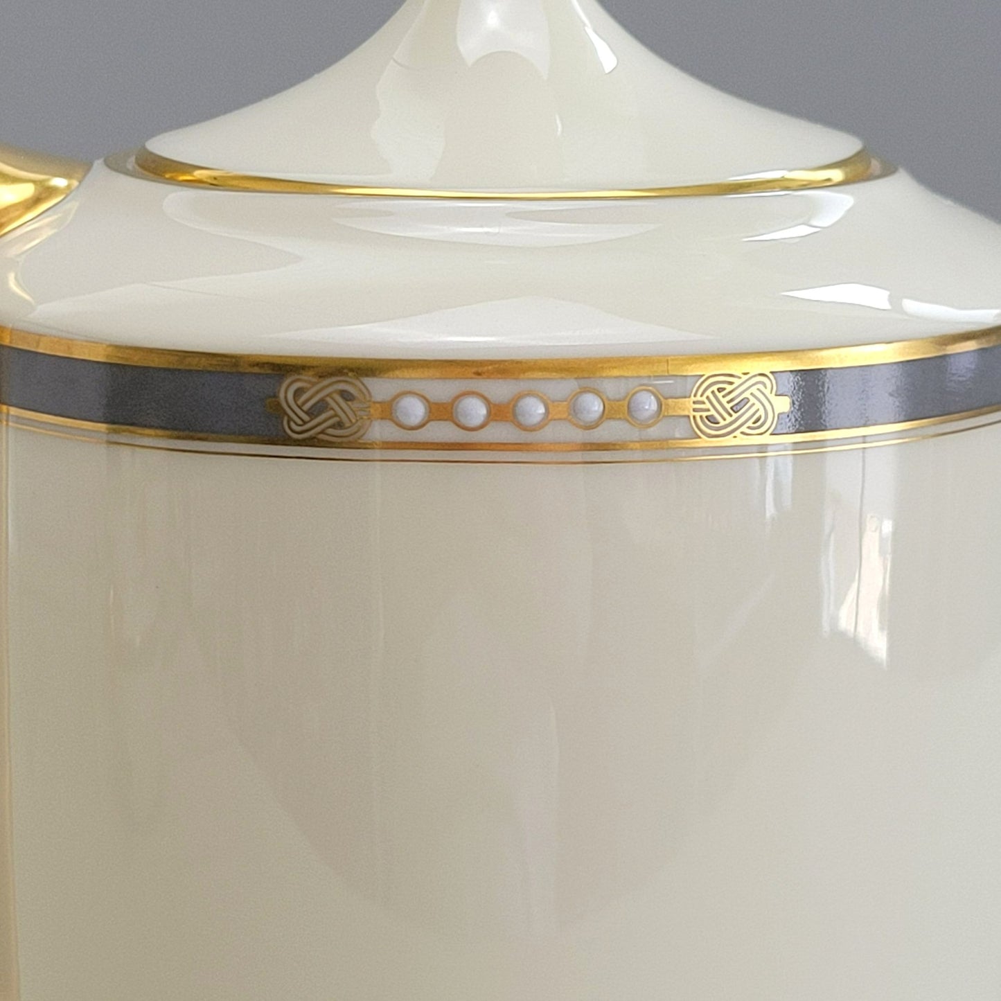 Lenox McKinley Coffee Pot, Presidential Collection, USA Made
