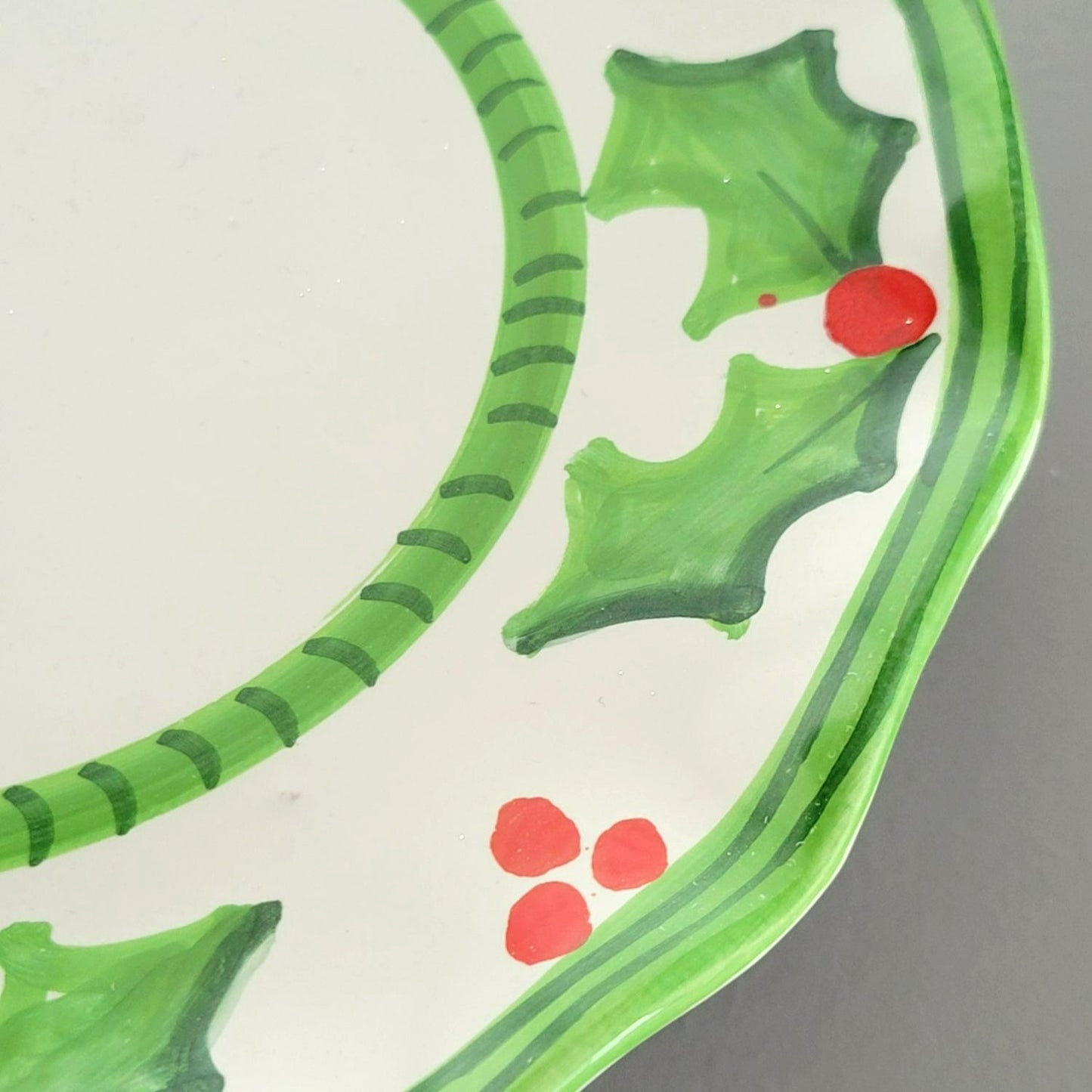 Anne Hathaway Holly Jolly Salad Plate, Italy c.2000-2005
