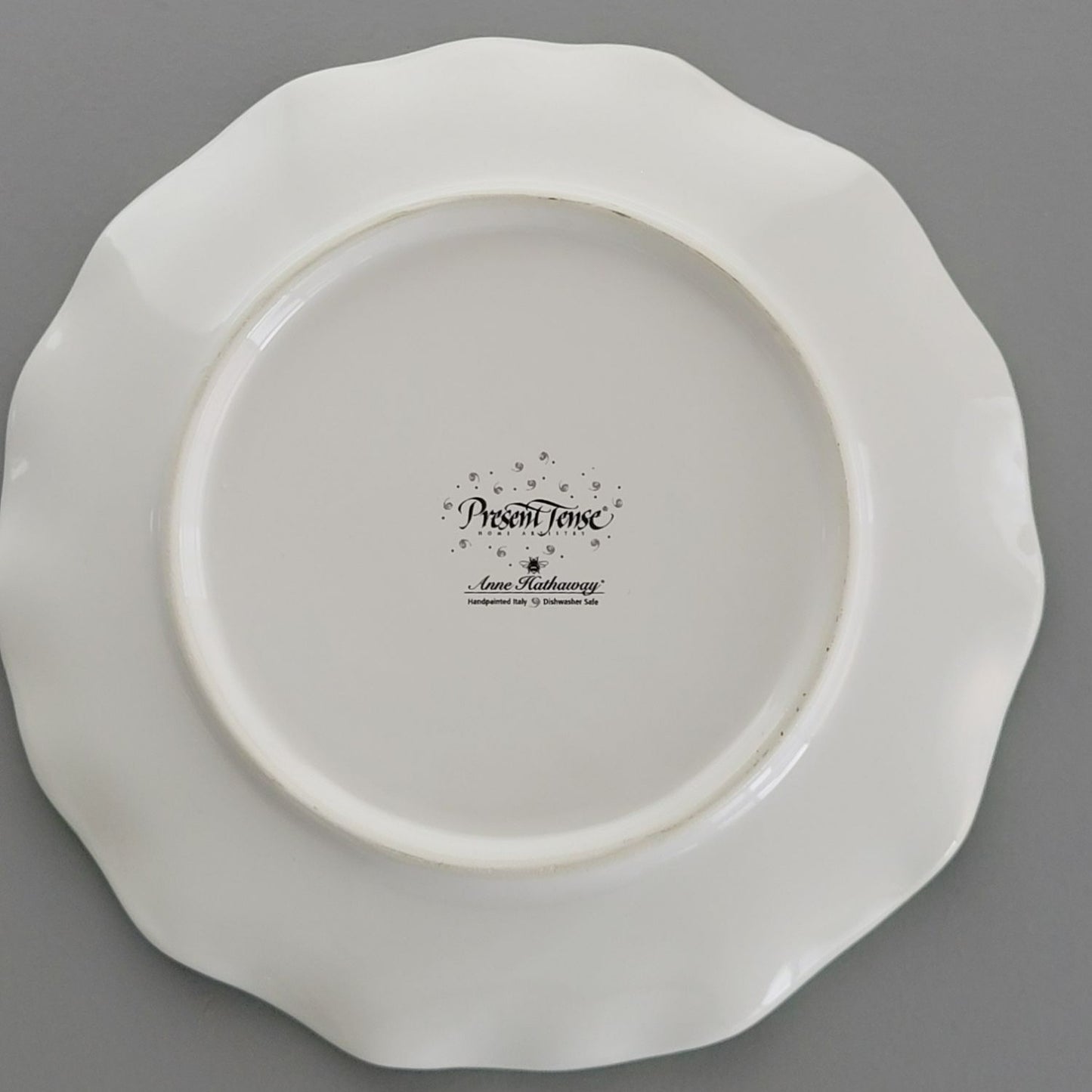 Anne Hathaway Holly Jolly Salad Plate, Italy c.2000-2005