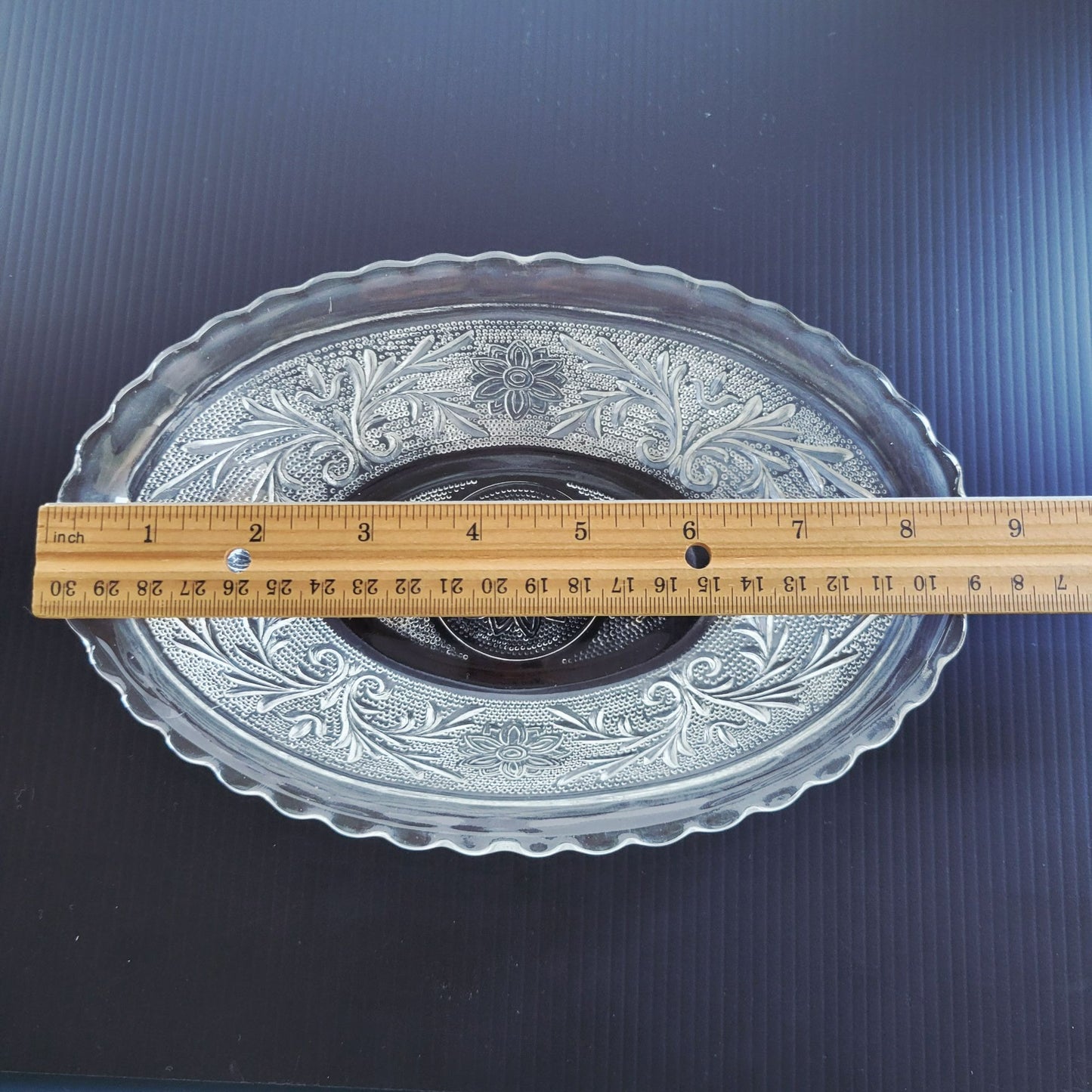 Anchor Hocking Sandwich Clear 8" Oval Serving Bowl, c.1940-60 USA