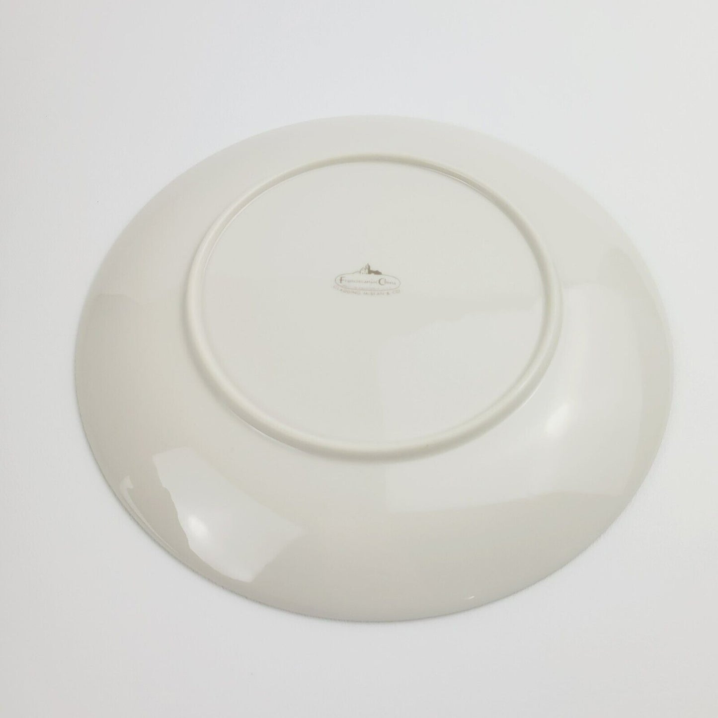 Franciscan Willow Green Salad Plate, Smooth Coupe Shape, Platinum Trim, c.1953 USA