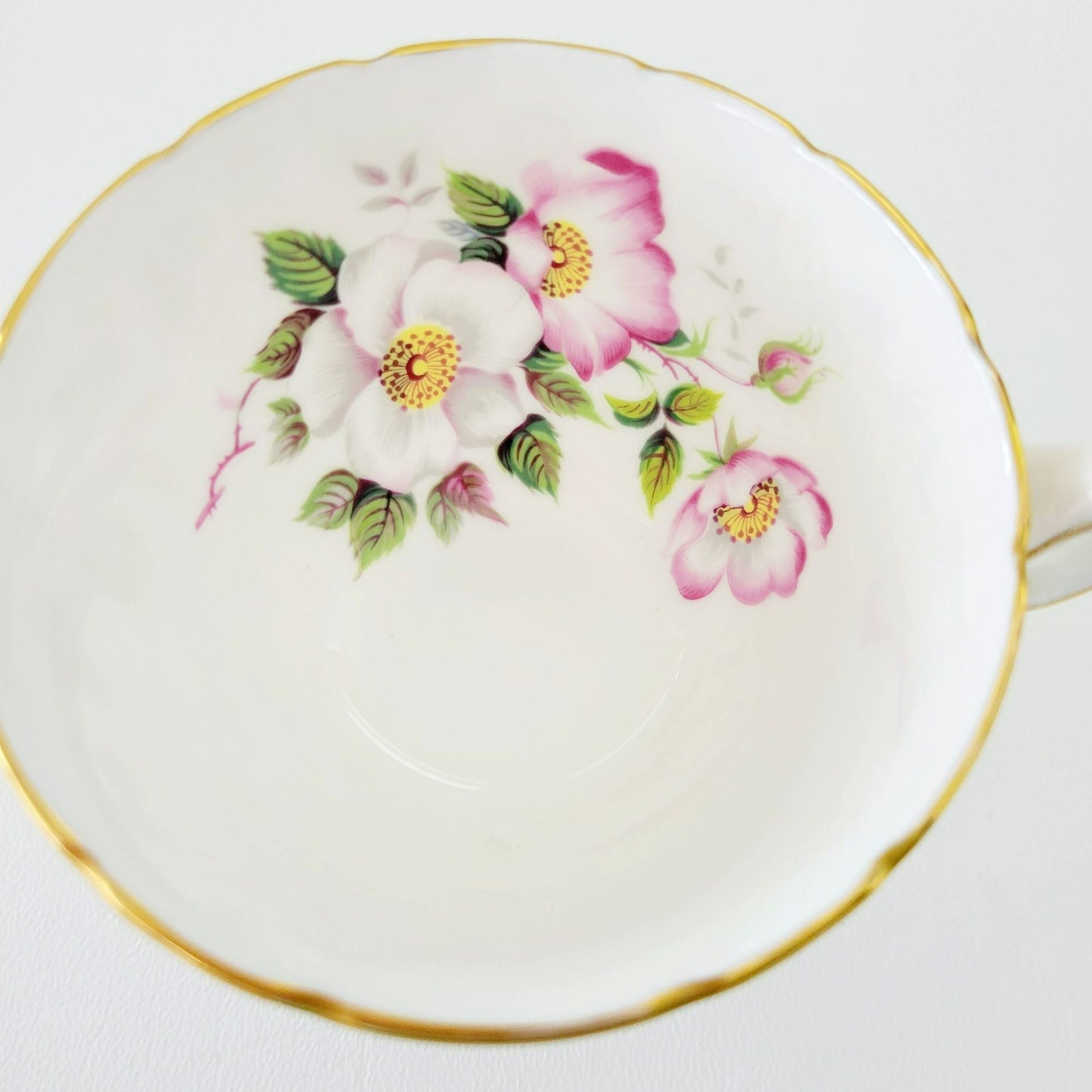 Aynsley Floral Gold Ivy Teacup, Pink & White Floral Design Inside, Gold Ivy Edge, English Bone China
