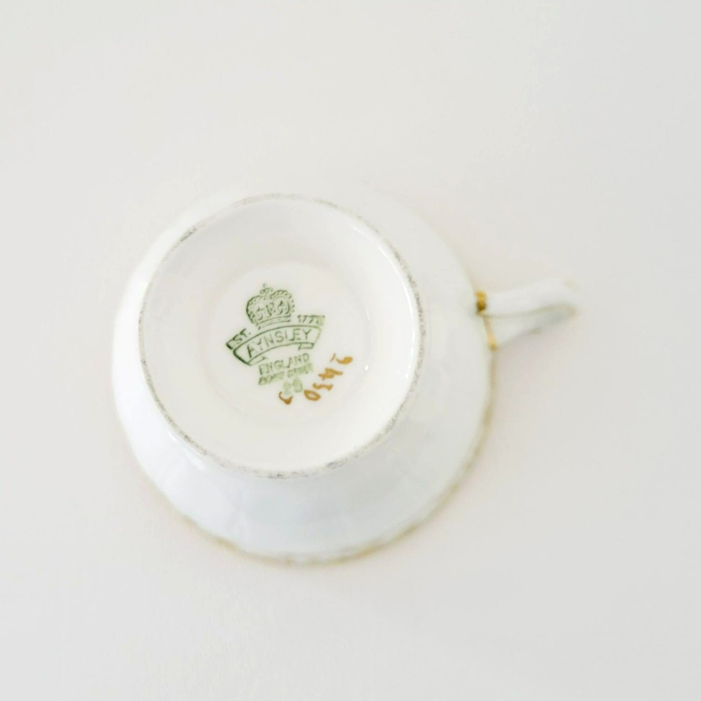 Aynsley Floral Gold Ivy Teacup, Pink & White Floral Design Inside, Gold Ivy Edge, English Bone China
