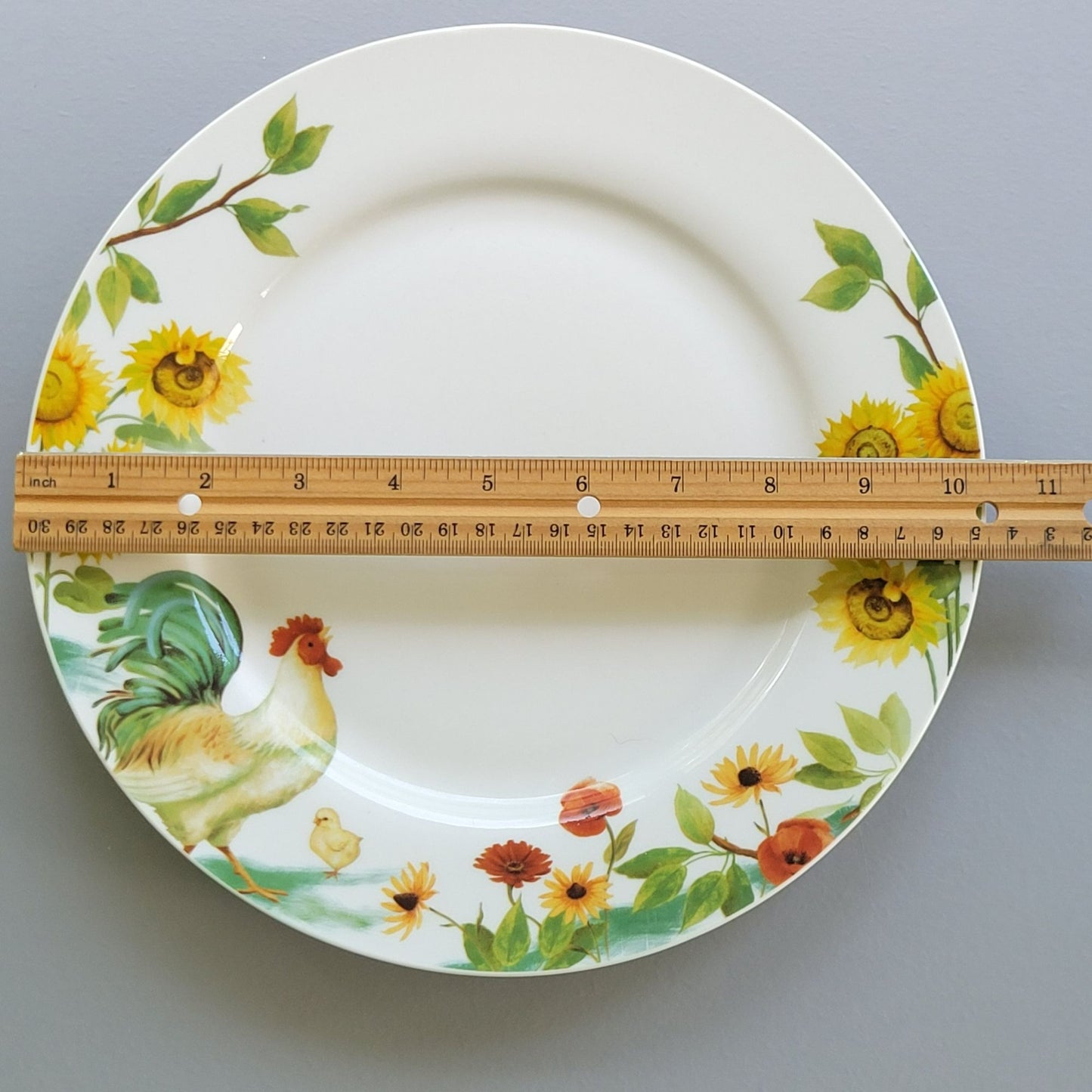 Pfaltzgraff Rooster Meadow Dinner Plate
