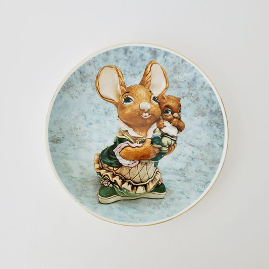 Vintage Mother & Baby Bunny Collectors Plate, Artiest Jean Walmsley Heap, Elizabethan PenDelfin, Made in England