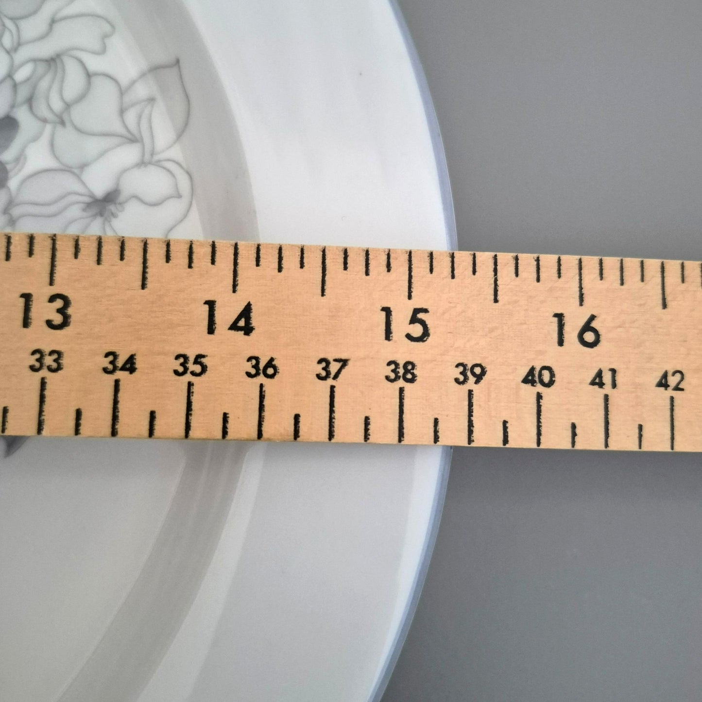 Block Spal "Hydrangea" 15" Oval Serving Platter, c.1982-91 Portugal