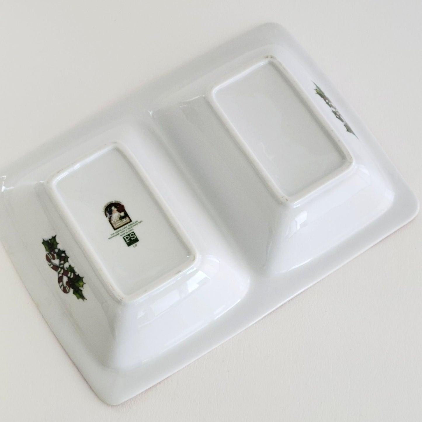 Portmeirion Christmas Story 2 Part Divided Server