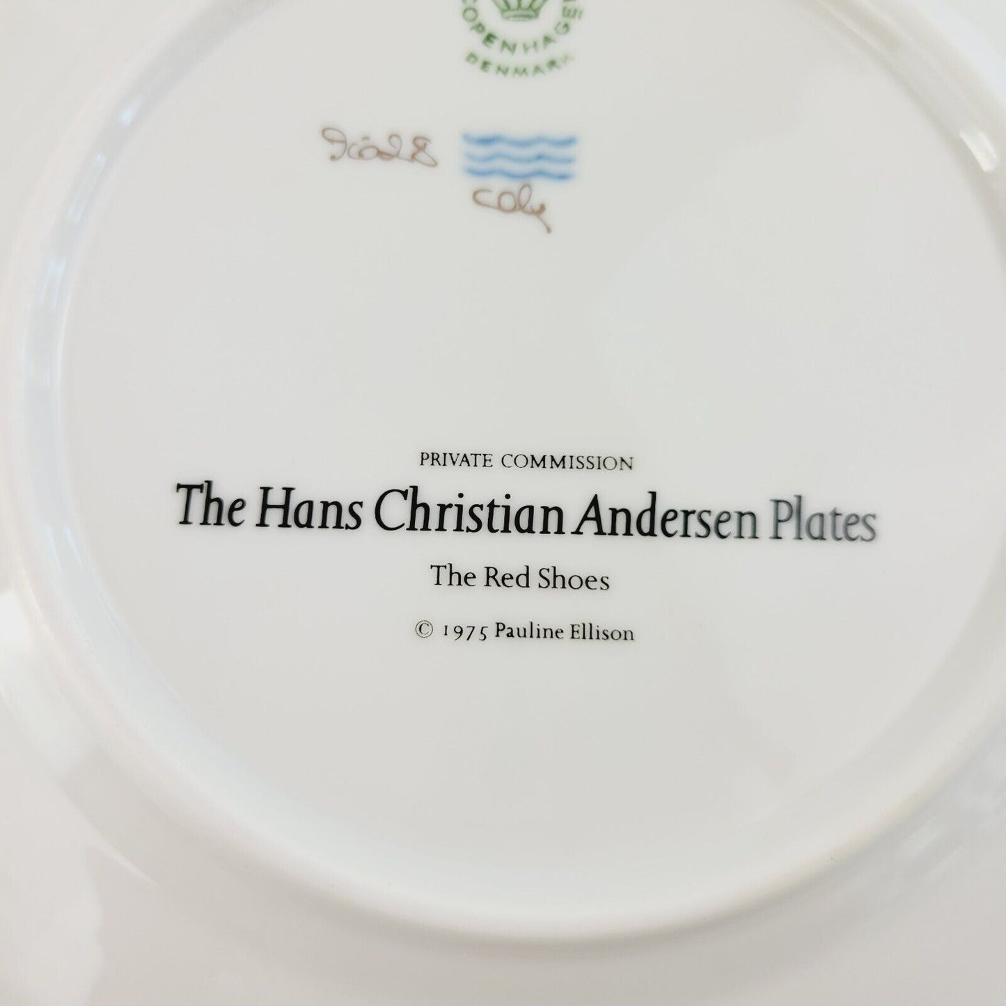Royal Copenhagen The Red Shoes Hans Christian Andersen Fairy Tale Story Plate, Gold Trim with Etched Design, c.1975-76 Denmark