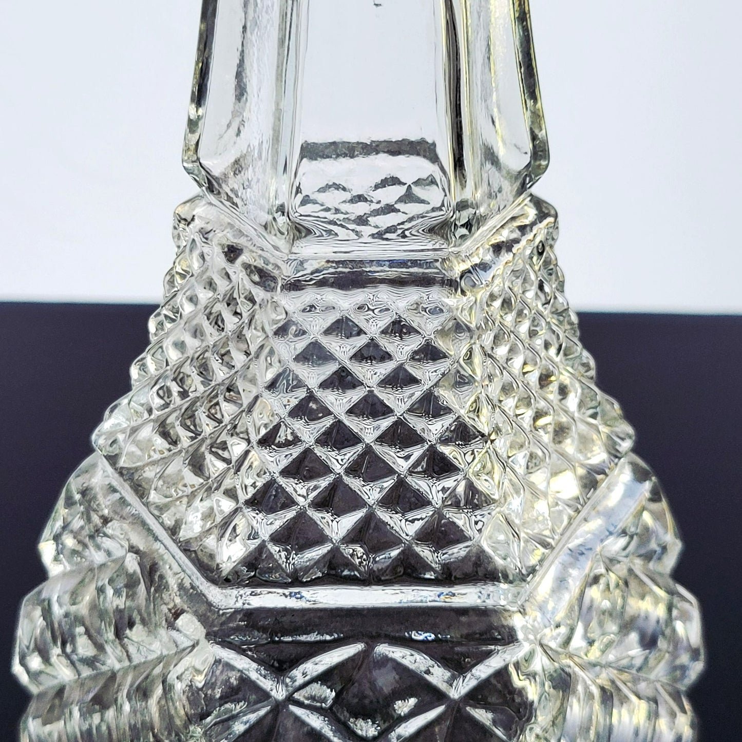 Anchor Hocking Wexford Decanter & Stopper, USA Made