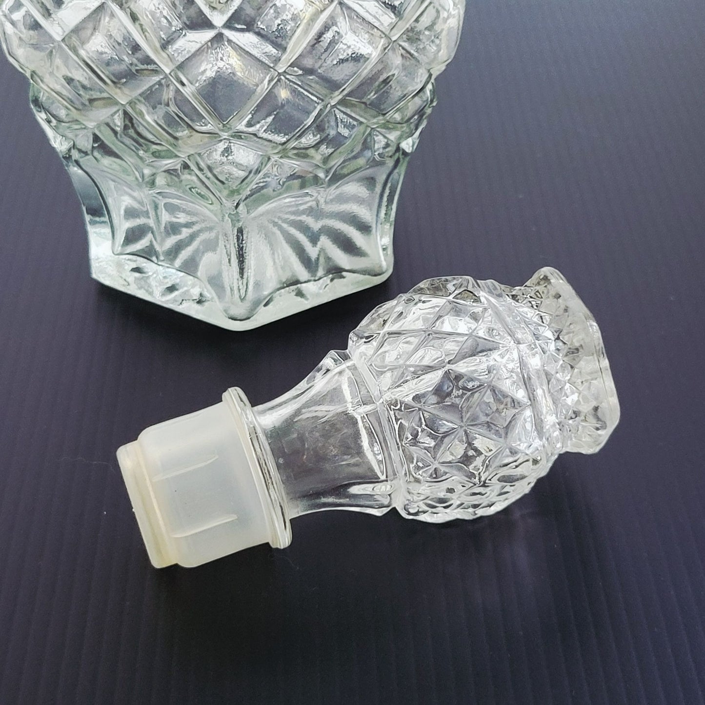 Anchor Hocking Wexford Decanter & Stopper, USA Made