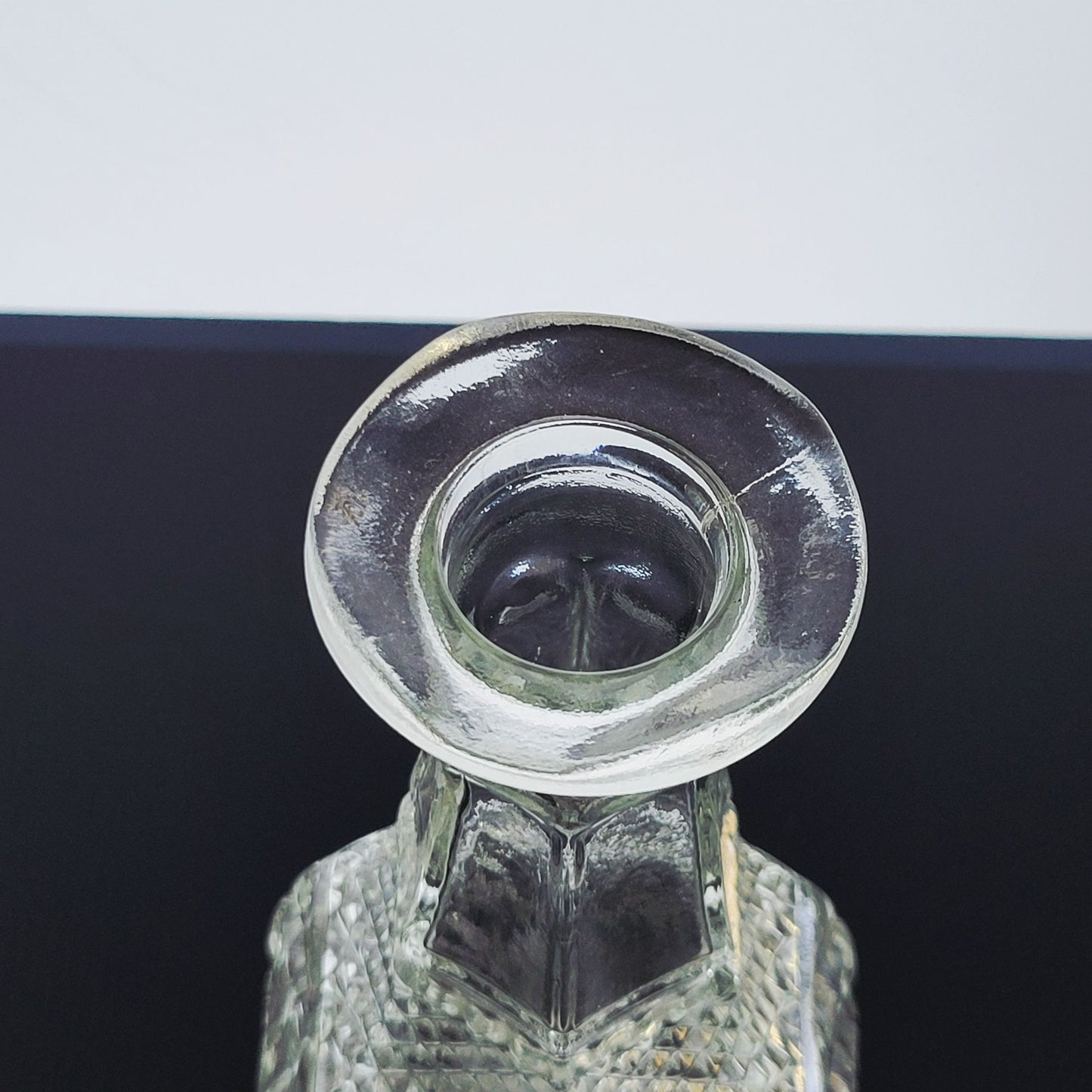 Anchor Hocking Wexford Decanter & Stopper, USA Made