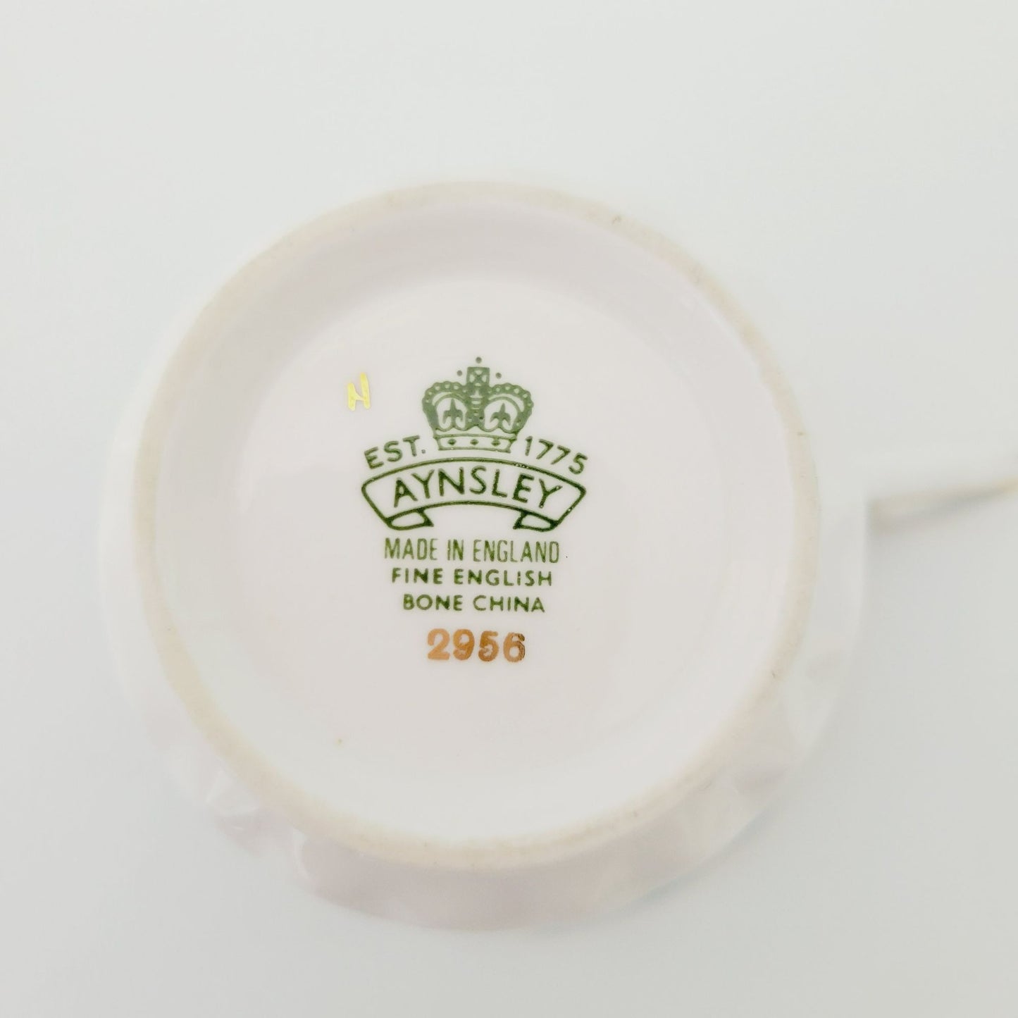 Aynsley Robin Blue Teacup & Saucer, Wild Flower Bouquet Inside, Textured Base, Gold Trim, c.1960s England