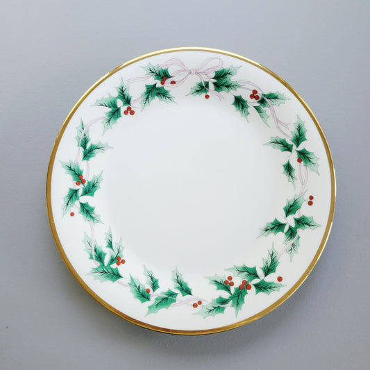 Mikasa Ribbon Holly Dinner Plate, Japan Made