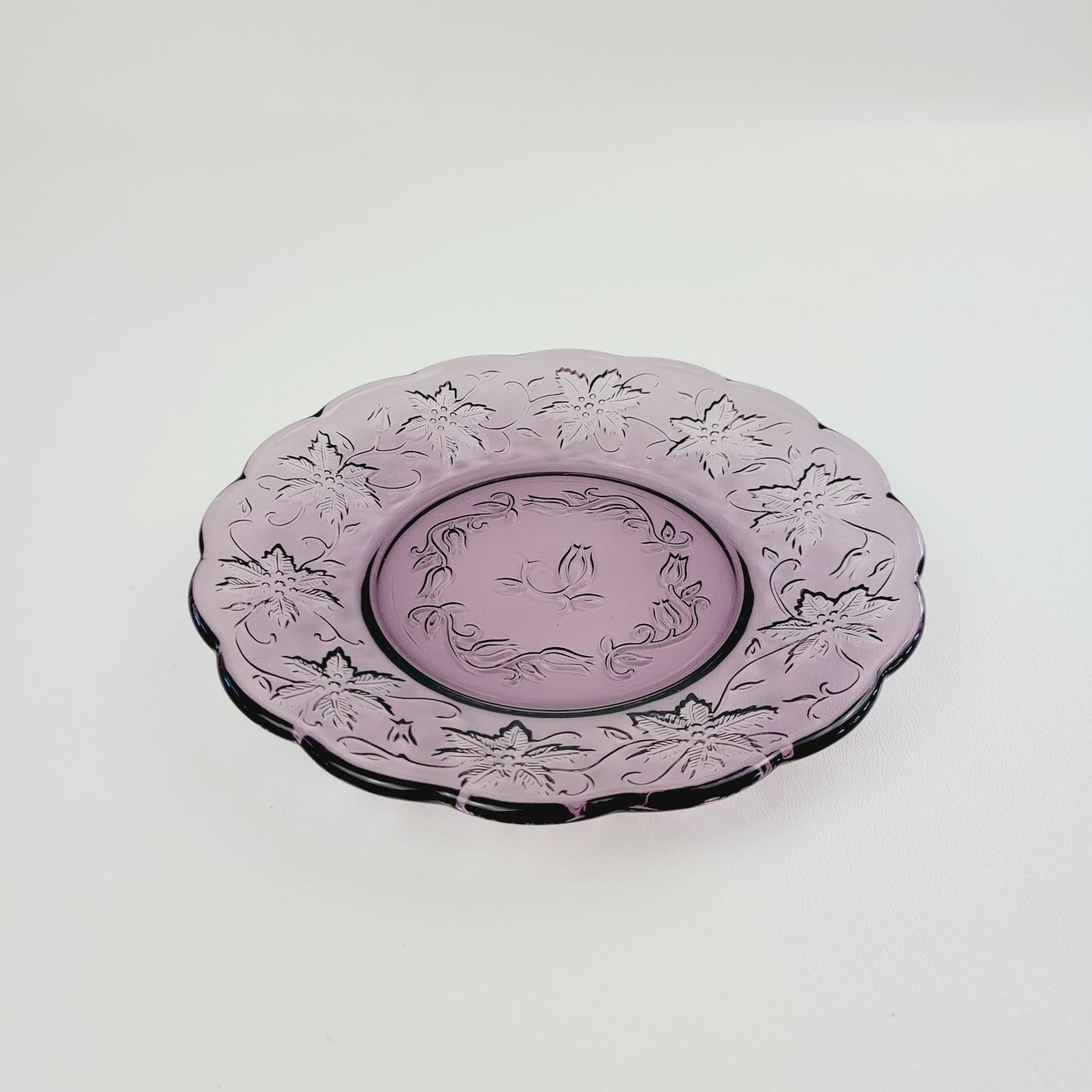 Princes House Fantasia Amethyst Crystal Salad Plate