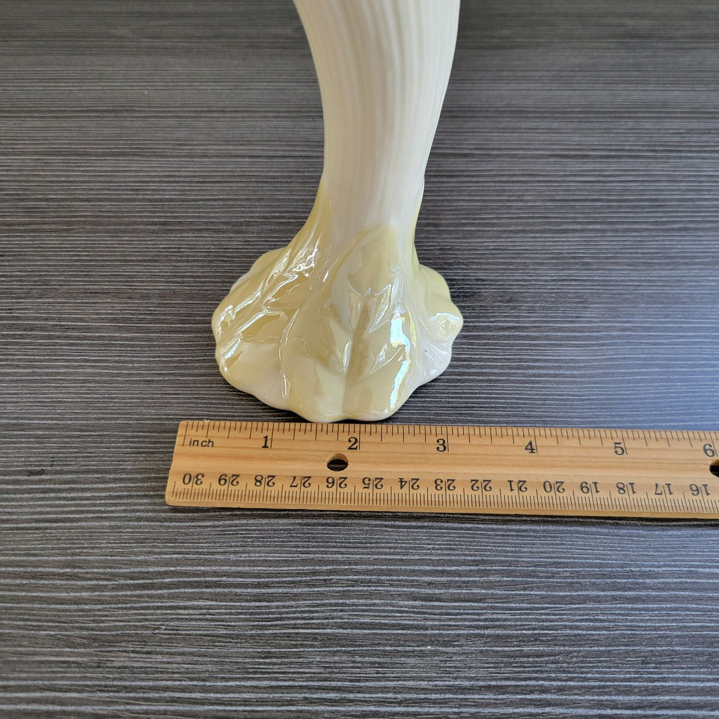 Belleek Sunflower Trumpet 7" Bud Vase c.1965-80 Ireland