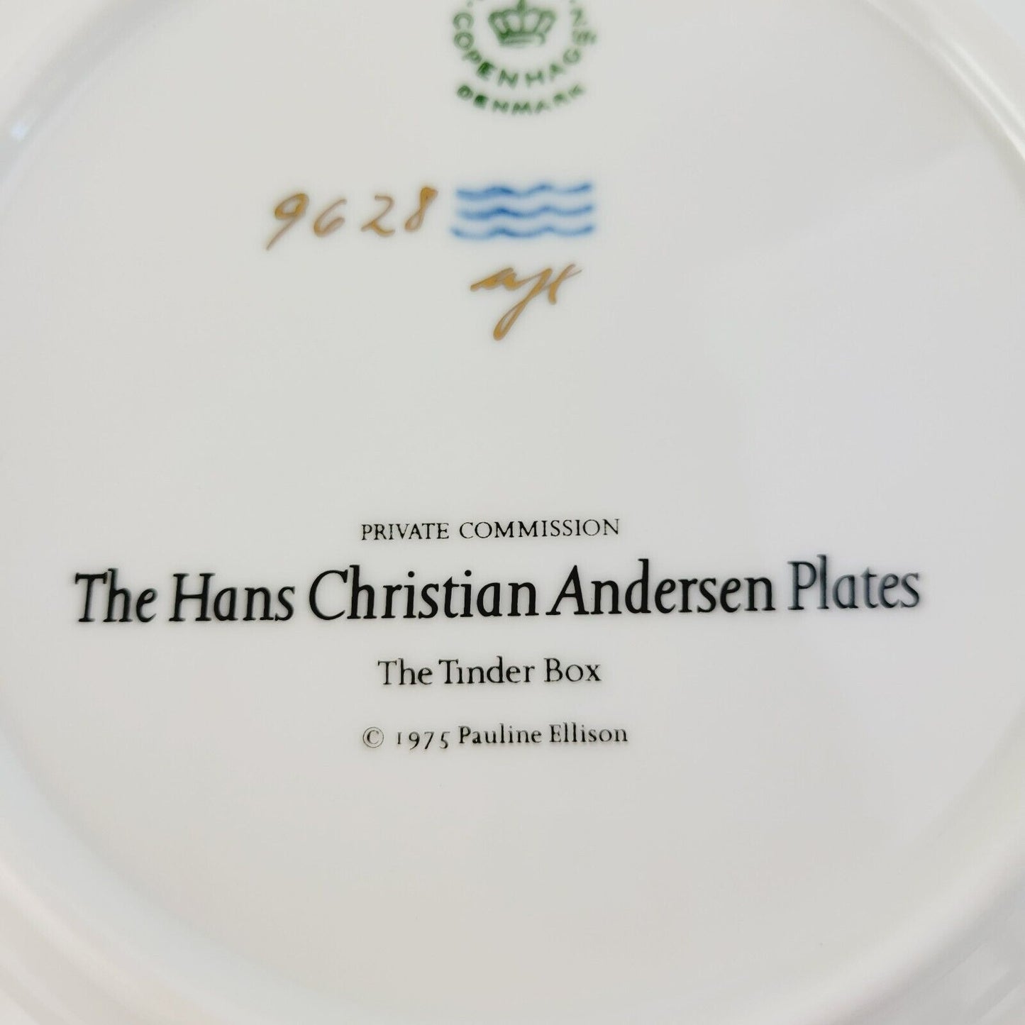 Royal Copenhagen The Tinder Box Hans Christian Andersen Fairy Tale Story Plate, Gold Trim with Etched Design, c.1975-76 Denmark