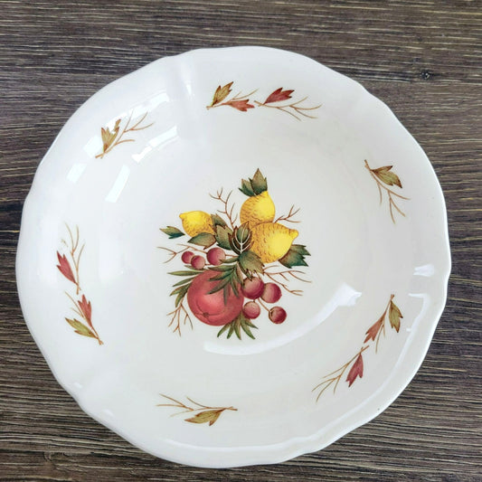 Wedgwood Drury Lane Coupe Cereal Bowl, c.1962-69 England