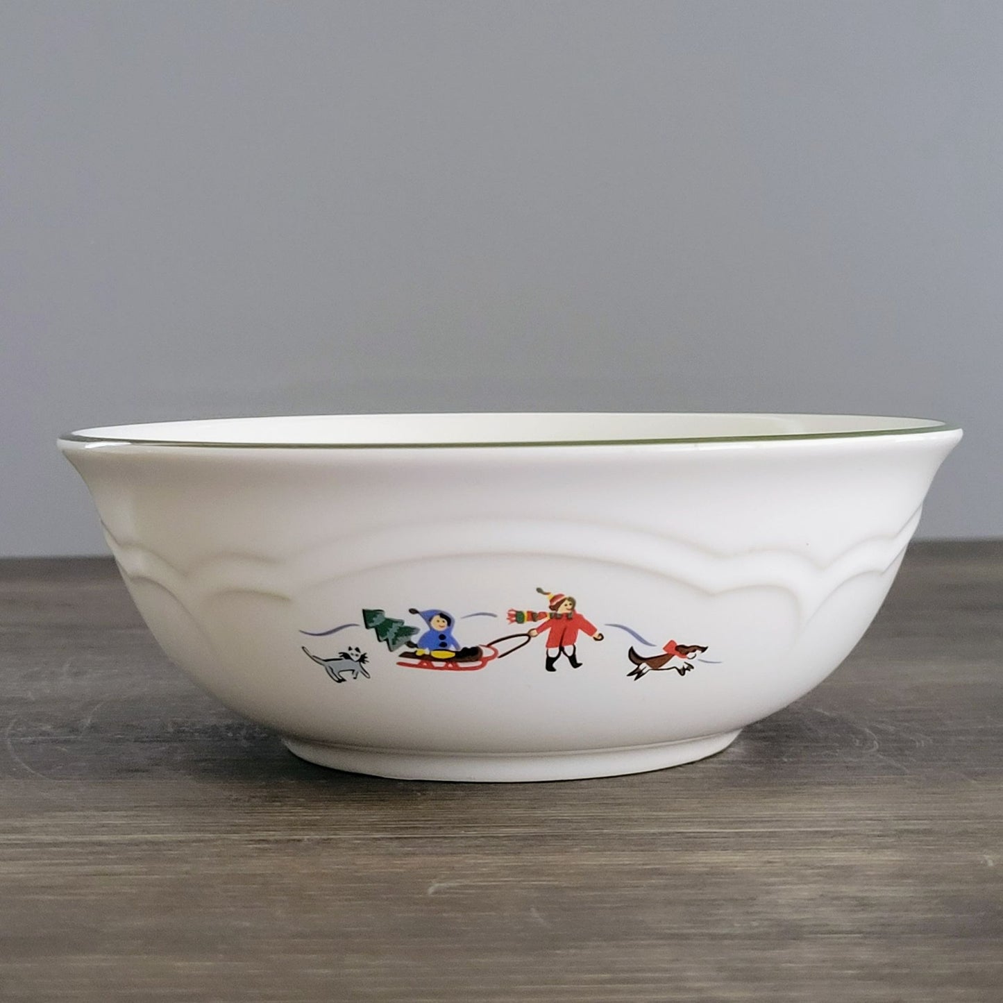 Pfaltzgraff Snow Village Large Soup Bowl, c.1990s