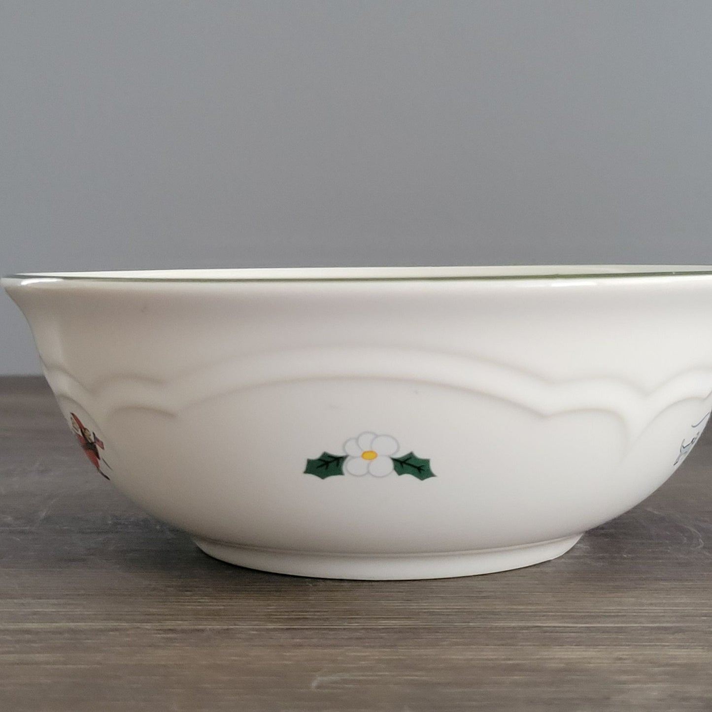Pfaltzgraff Snow Village Large Soup Bowl, c.1990s