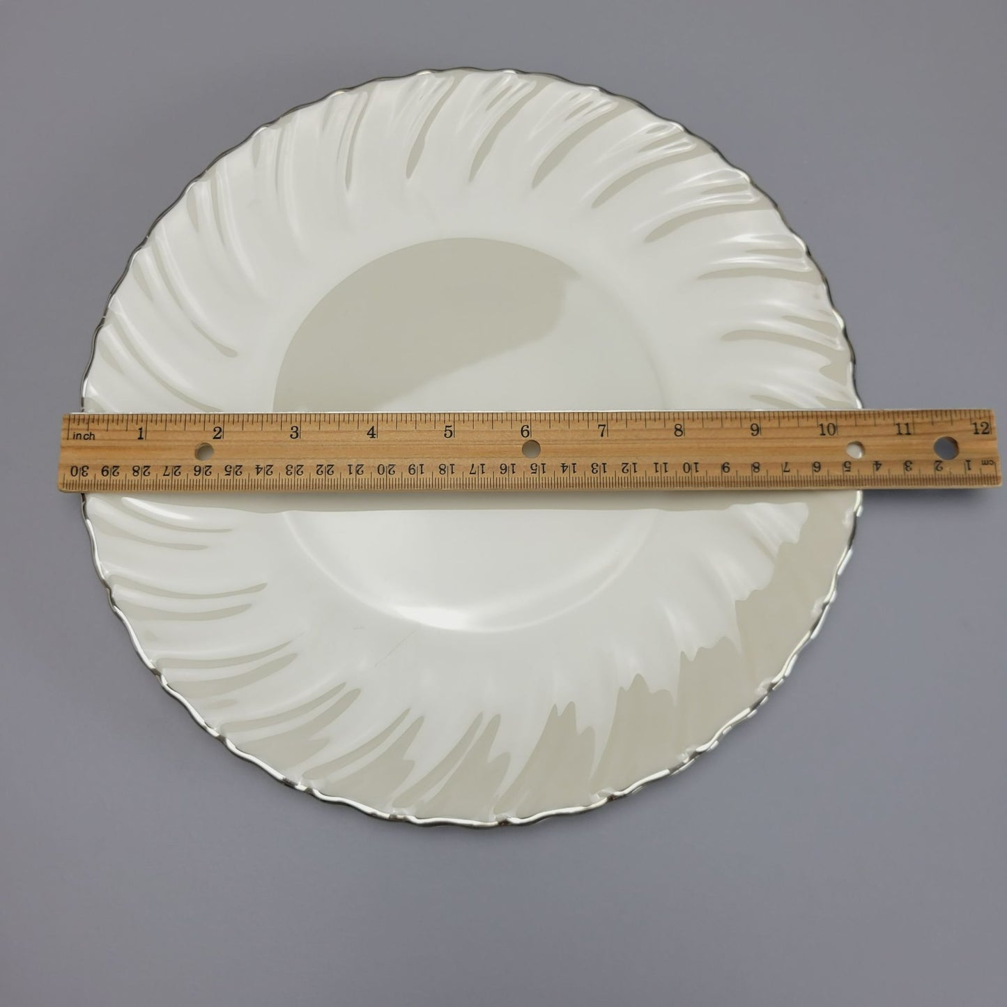Lenox Weatherly Dinner Plate, Platinum Trim, c.1959-86 USA Made
