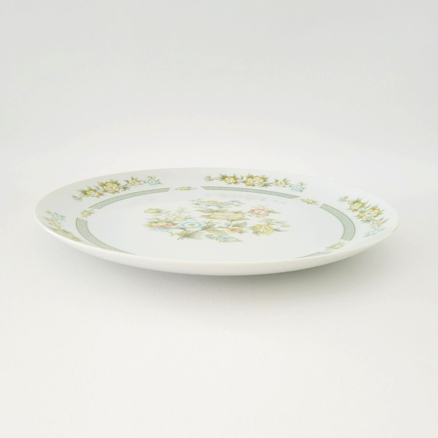 Fashion Royale Ashley 12" Round Platter