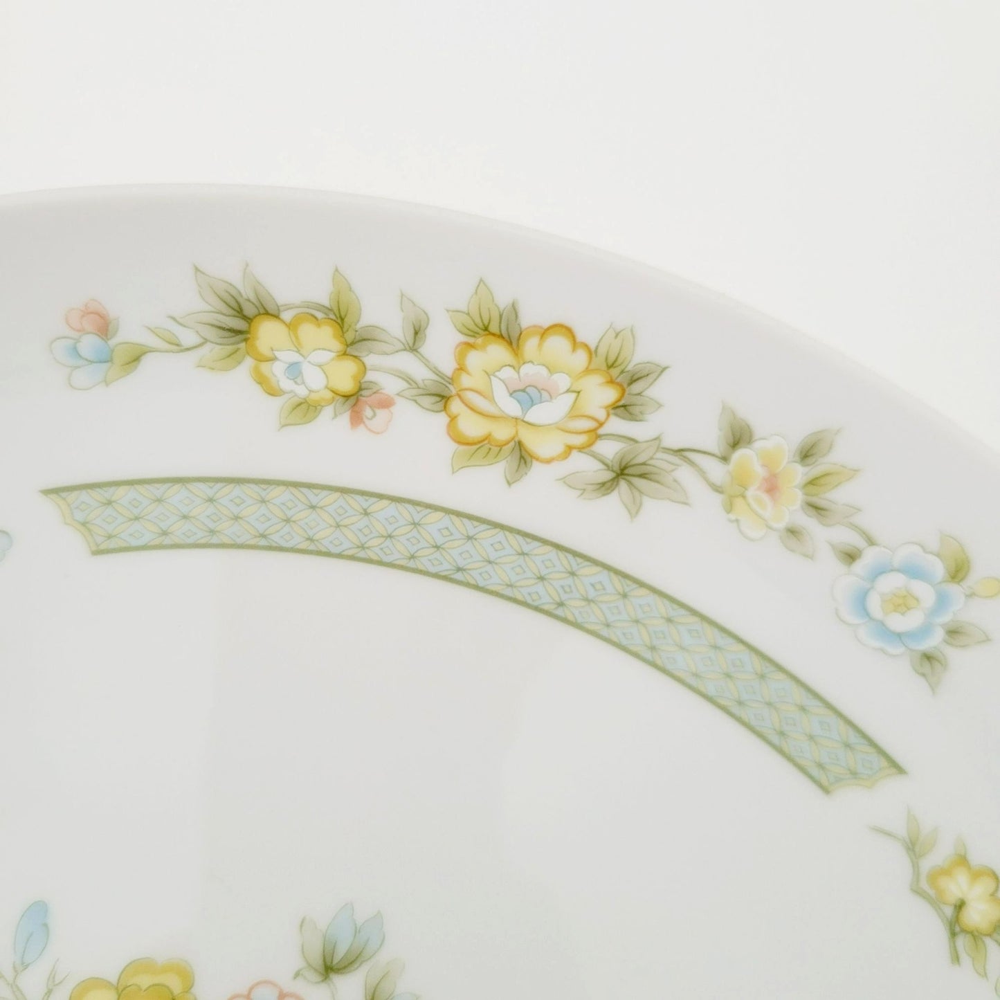 Fashion Royale Ashley 12" Round Platter