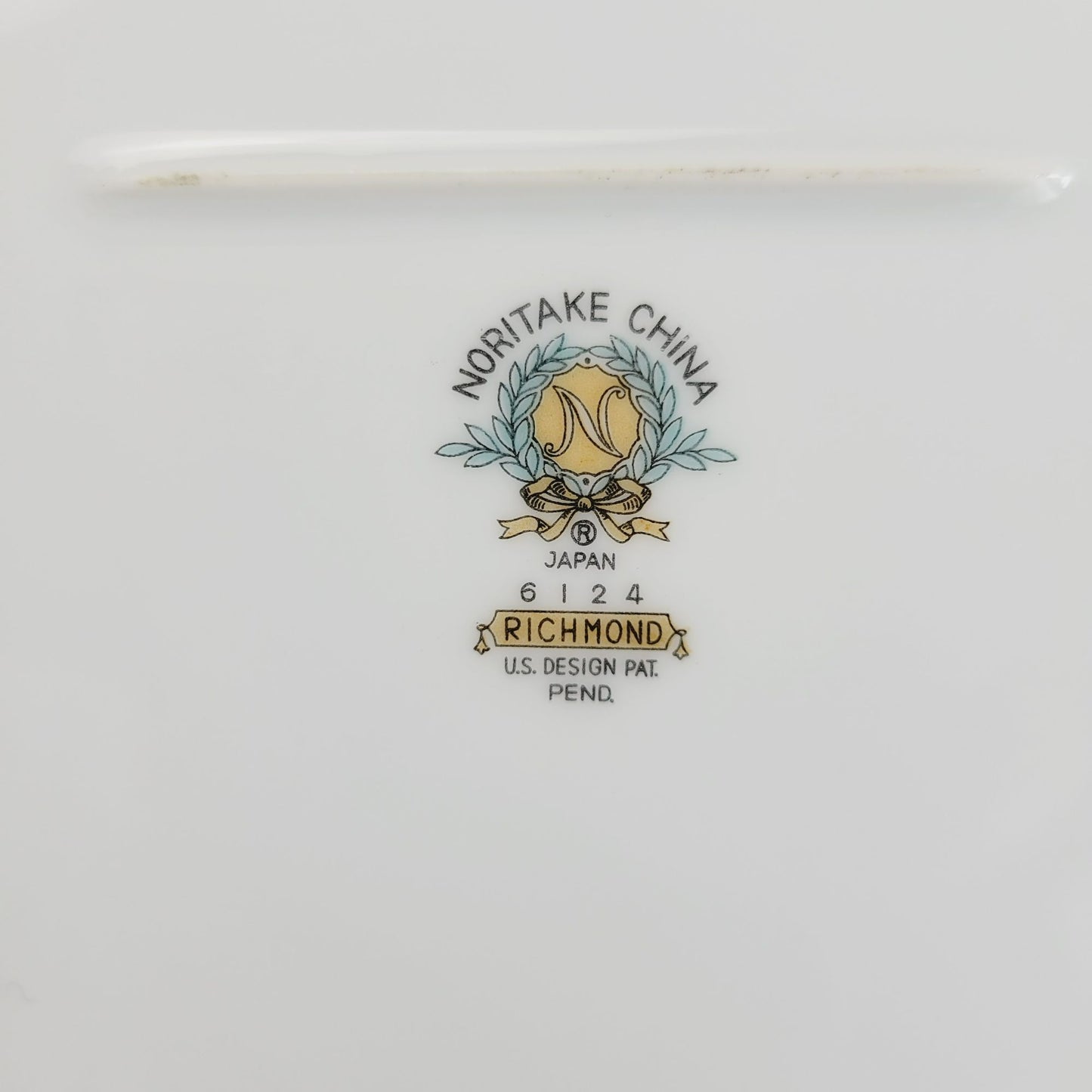Noritake Richmond 13" Oval Platter, with Etched Gold Band