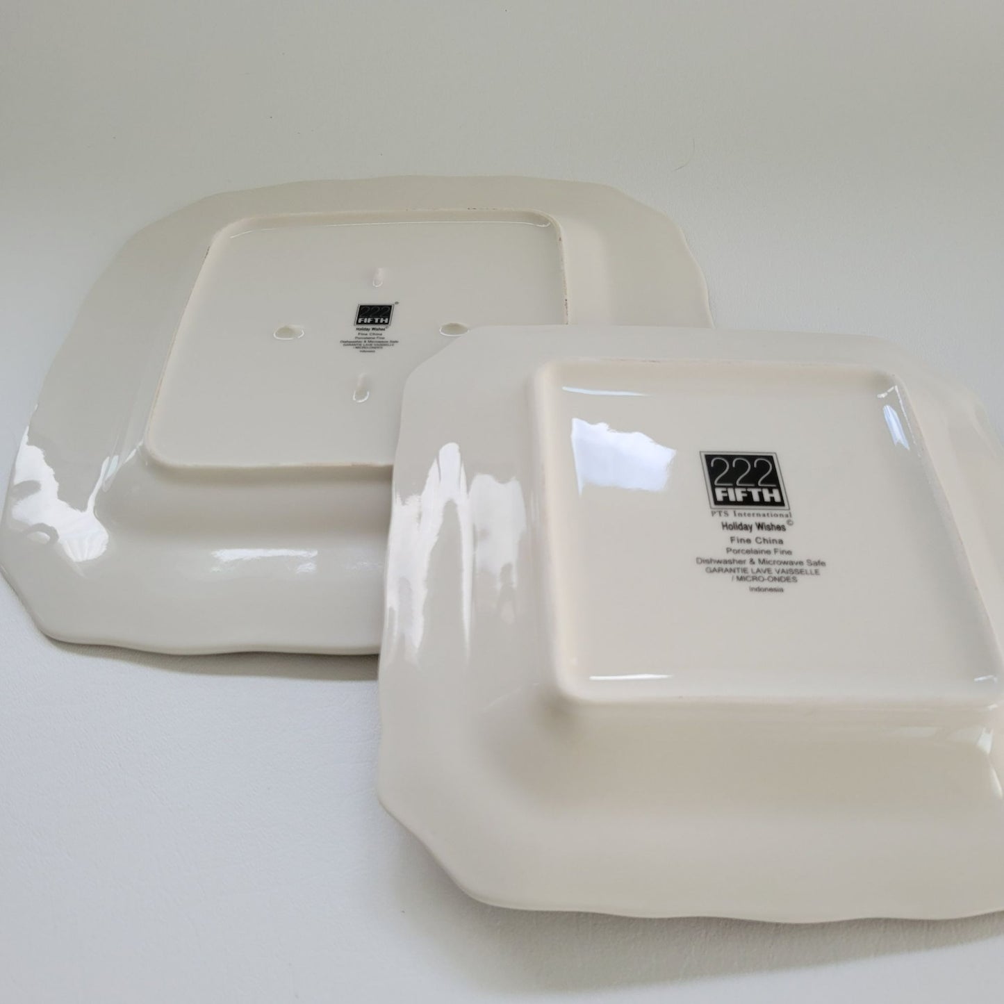 222 Fifth Holiday Wishes Dinner & Salad Plate Set of 2