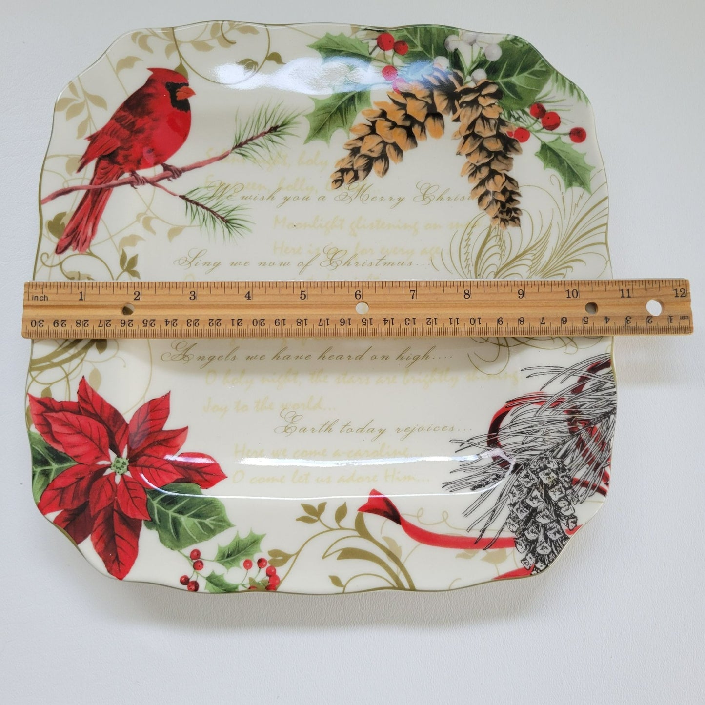 222 Fifth Holiday Wishes Dinner & Salad Plate Set of 2