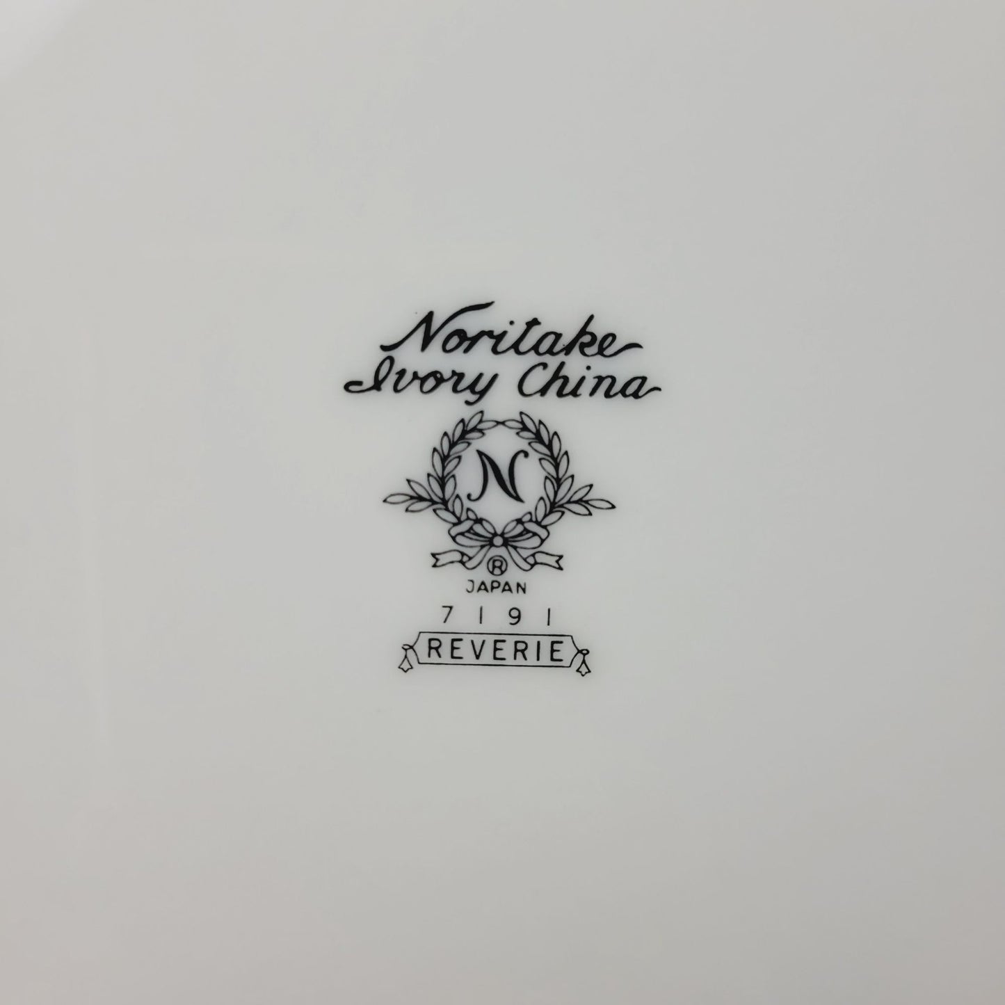 Noritake Reverie Salad Plate, Set of 2, Green Trim