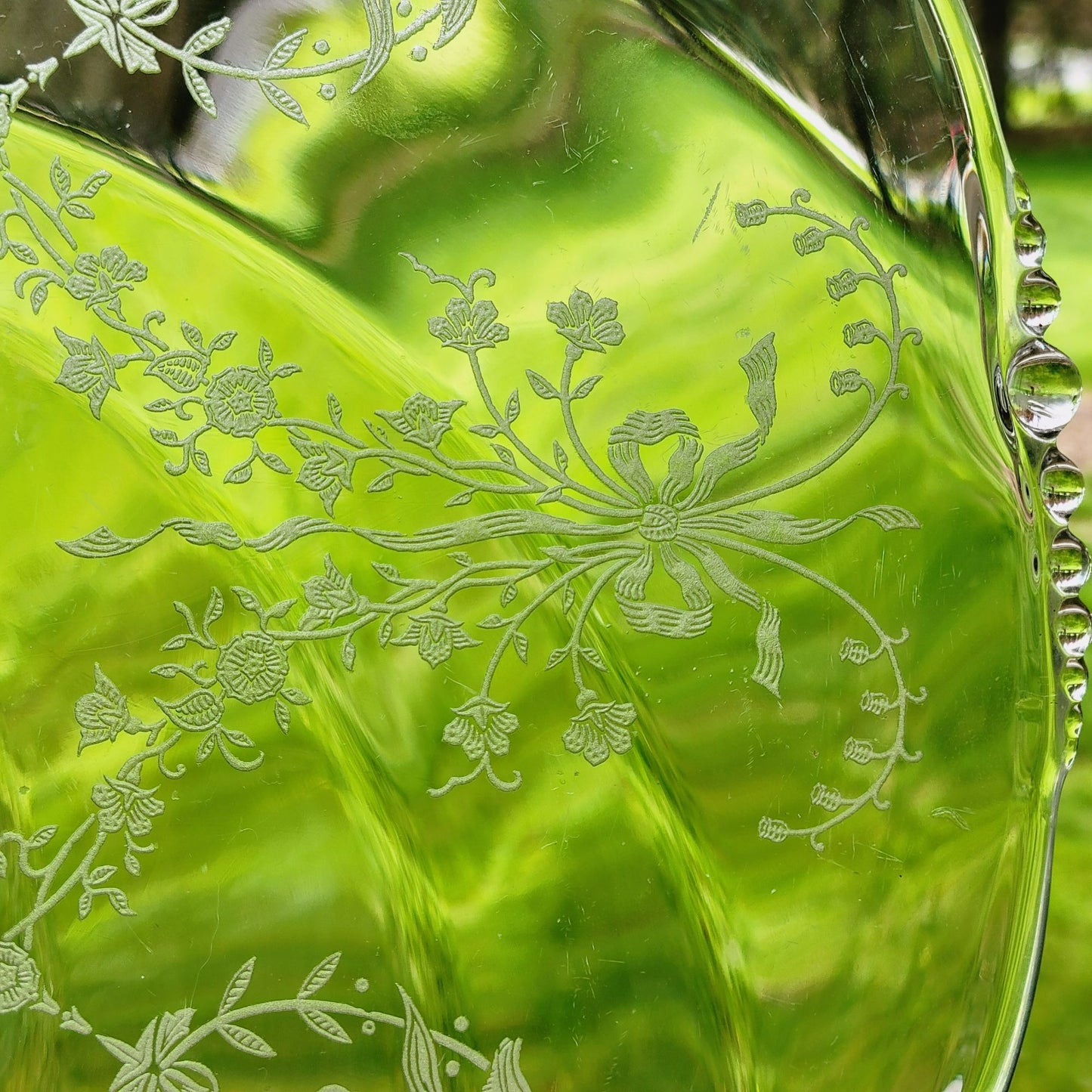 Heisey Orchid 14" Round Serving Platter c.1940-57 USA