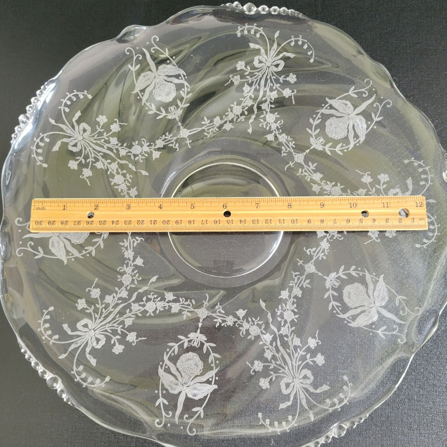 Heisey Orchid 14" Round Serving Platter c.1940-57 USA