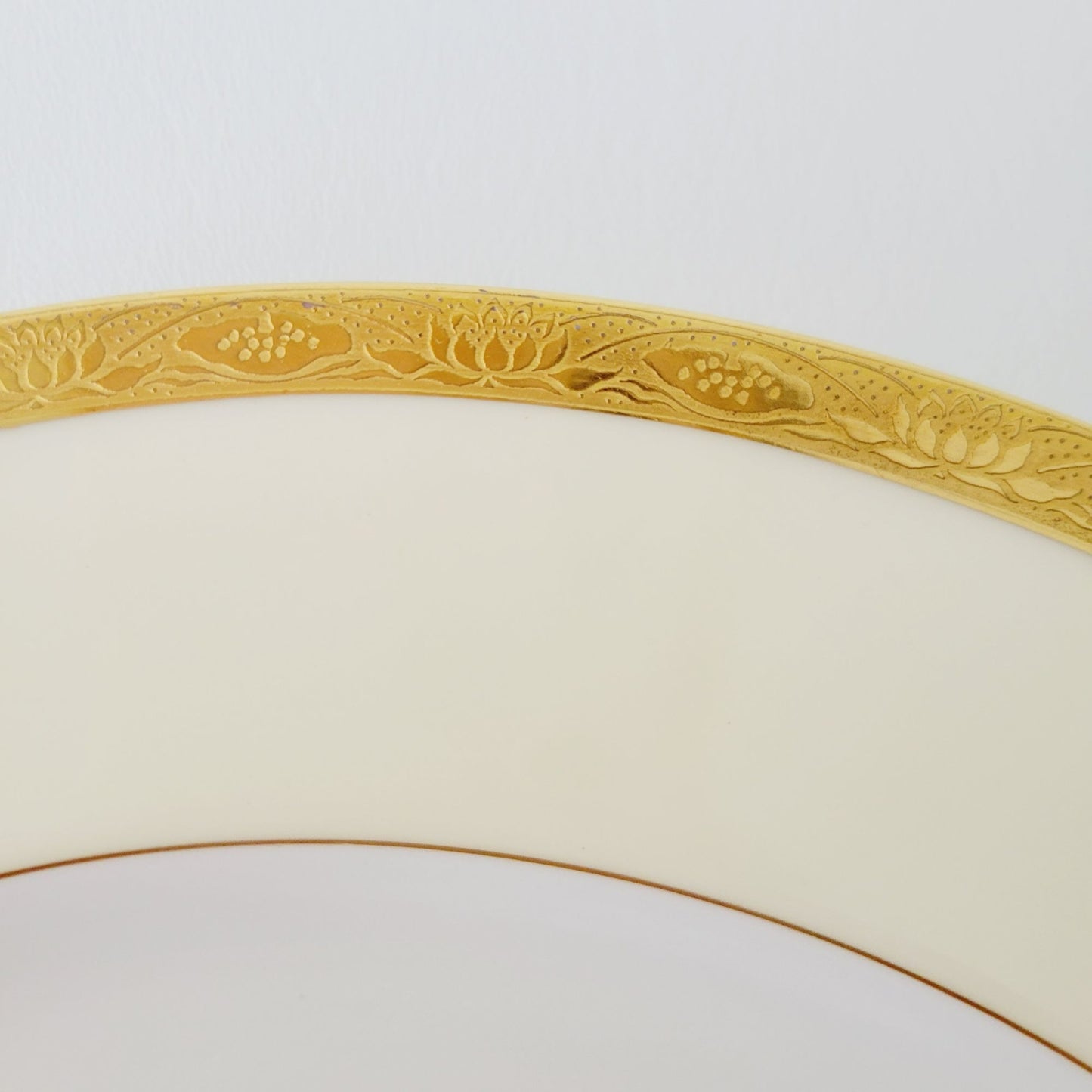 Antique Mintons Dinner Plate, Gold Encrusted Trim,  c.1873-1912 England
