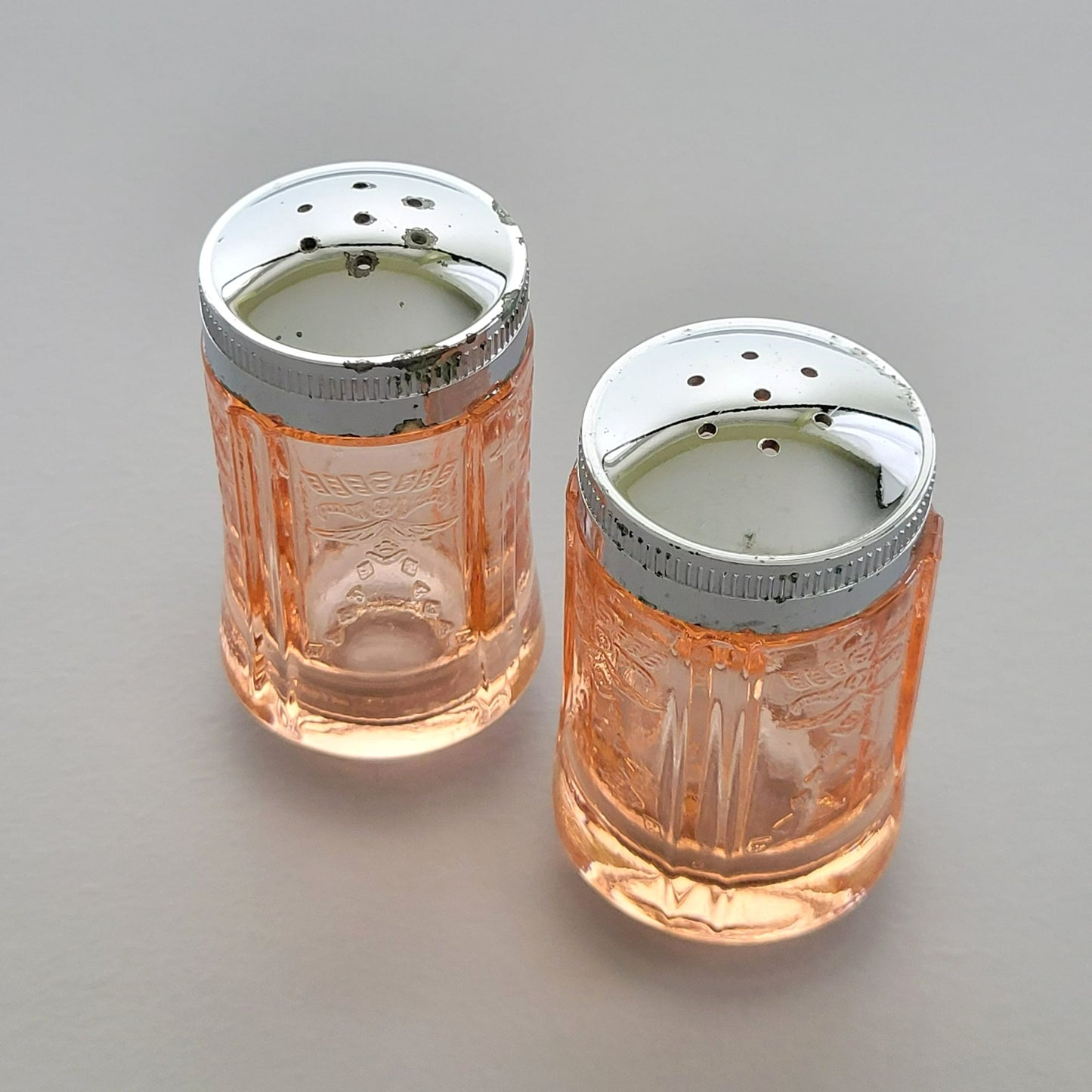 Indiana Glass Recollection Pink Salt & Pepper Shaker, USA Made