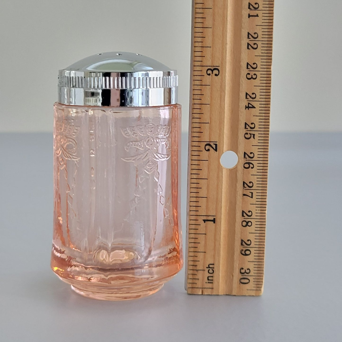 Indiana Glass Recollection Pink Salt & Pepper Shaker, USA Made