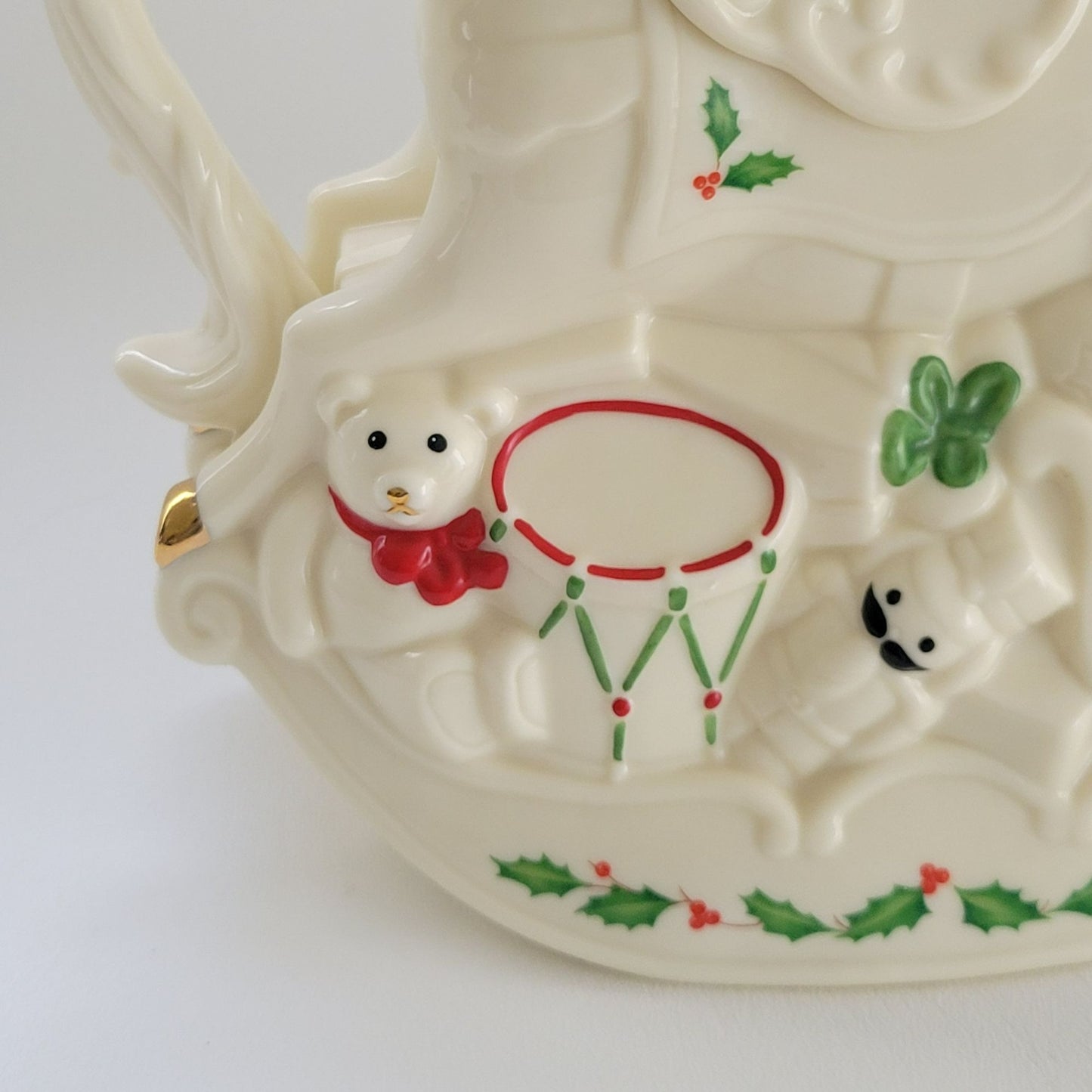 Lenox Santa's Holiday Toy Shop Figural Teapot