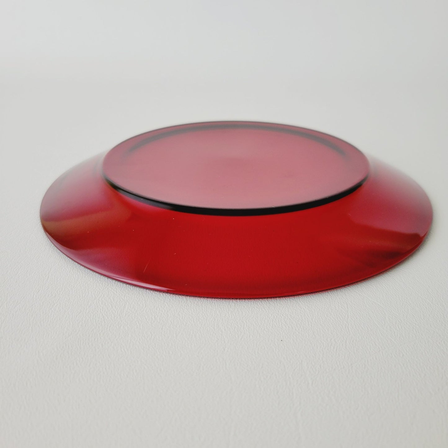 Arcoroc Cocoon Ruby Red Smooth Glass Salad Plate, Made in France