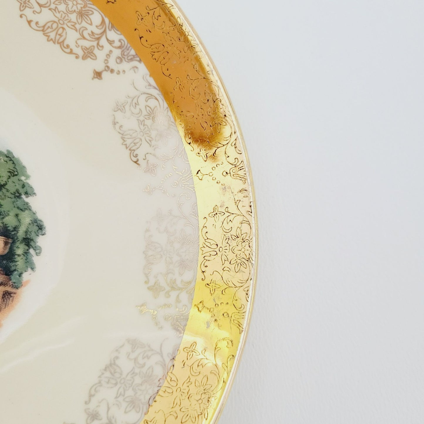 Sabin Crest-O-Gold George & Martha Dessert Bowl Set of 2