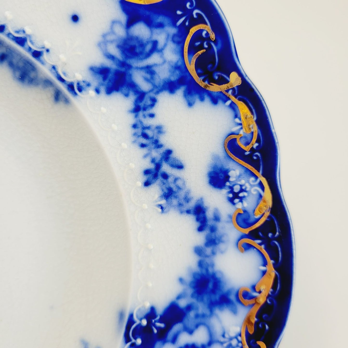 Antique Ridgway Ebor Flow Blue Soup Bowl, Gilded Gold Accents, c.1981-1920 England