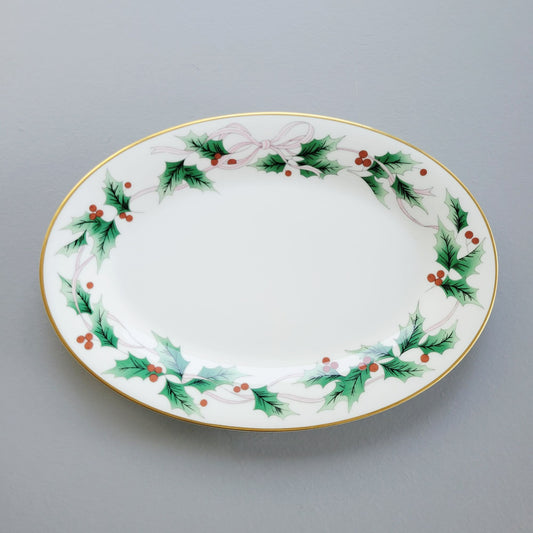 Mikasa Ribbon Holly 9" Oval Relish / Butter Tray